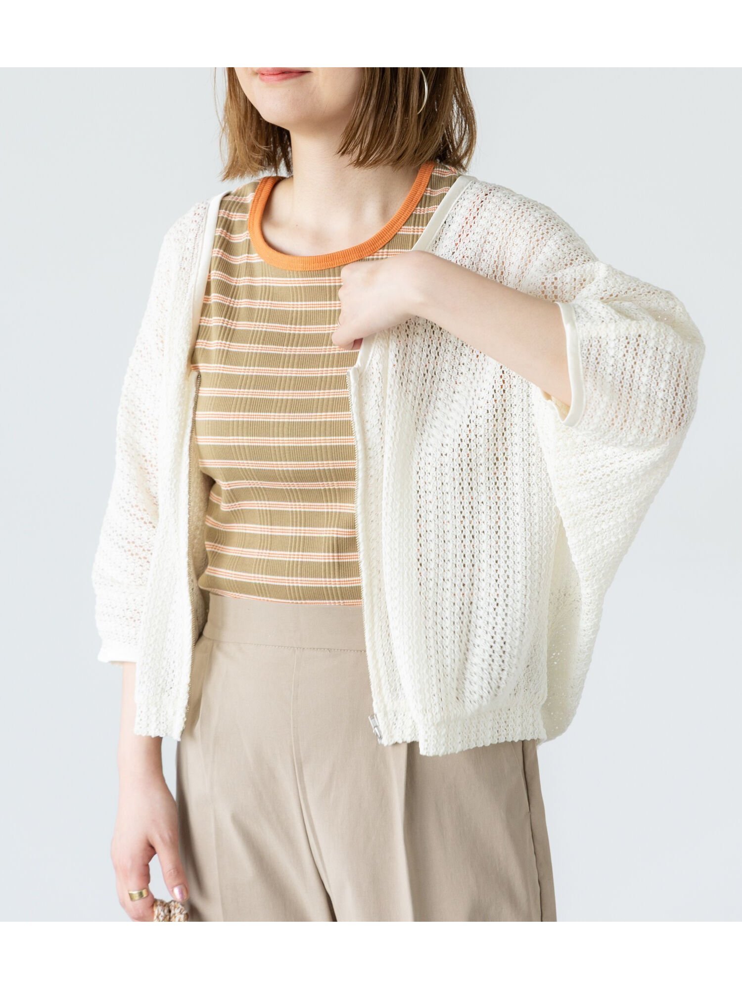 【テチチ/Te chichi】のレースドルマンブルゾン インテリア・キッズ・メンズ・レディースファッション・服の通販 founy(ファニー) 　ファッション　Fashion　レディースファッション　Fashion for Women　アウター　Coat / Outerwear Collection　ブルゾンジャケット・スポーティアウター　Blouson Jackets　ブルゾン　Blouson, Bomber Jacket　レース　Lace, Lace Fabric　オフホワイト|ID: prp329100004512790 ipo3291000000033392884
