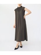 【ラシュッド/LASUD】のタックネックワンピース ダークオリーブ|ID: prp329100004513834 ipo3291000000031890911