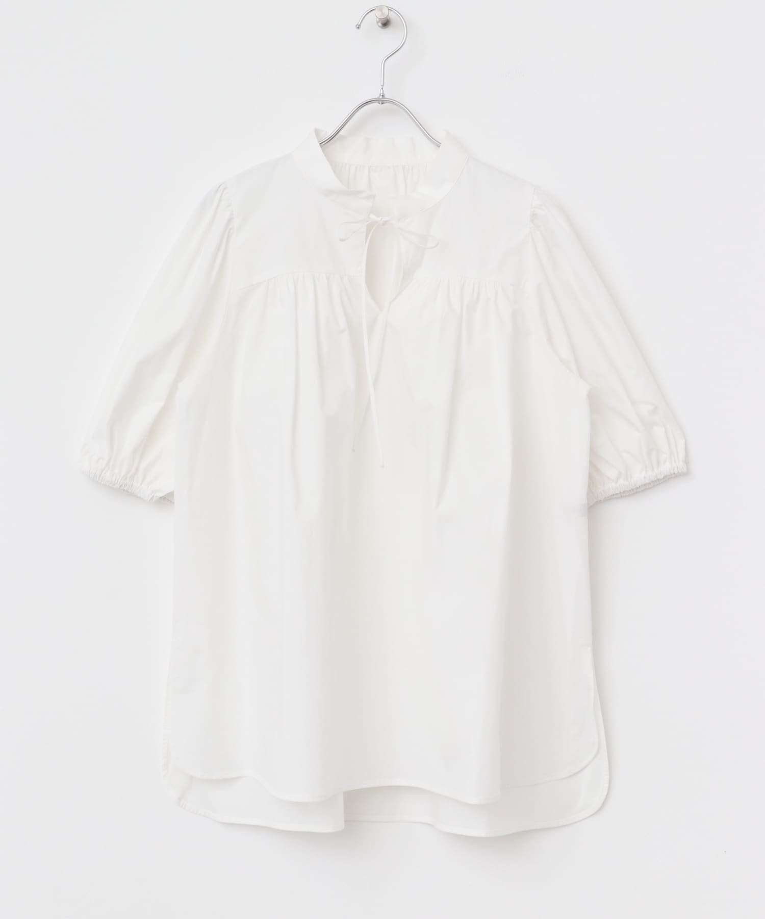 【アーバンリサーチ ロッソ/URBAN RESEARCH ROSSO】のF by ROSSO パフスリーブチュニックブラウス インテリア・キッズ・メンズ・レディースファッション・服の通販 founy(ファニー) 　ファッション　Fashion　レディースファッション　WOMEN　トップス・カットソー　Tops/Tshirt　シャツ/ブラウス　Shirts/Blouses　2025年　2025　2025春夏・S/S　Ss,Spring/Summer,2025　スリーブ　Sleeve　チュニック　Tunic　デニム　Denim　ラウンド　Round　リボン　Ribbon　夏　Summer　S/S・春夏　Ss・Spring/Summer　OFF WHITE|ID: prp329100004513884 ipo3291000000031891190