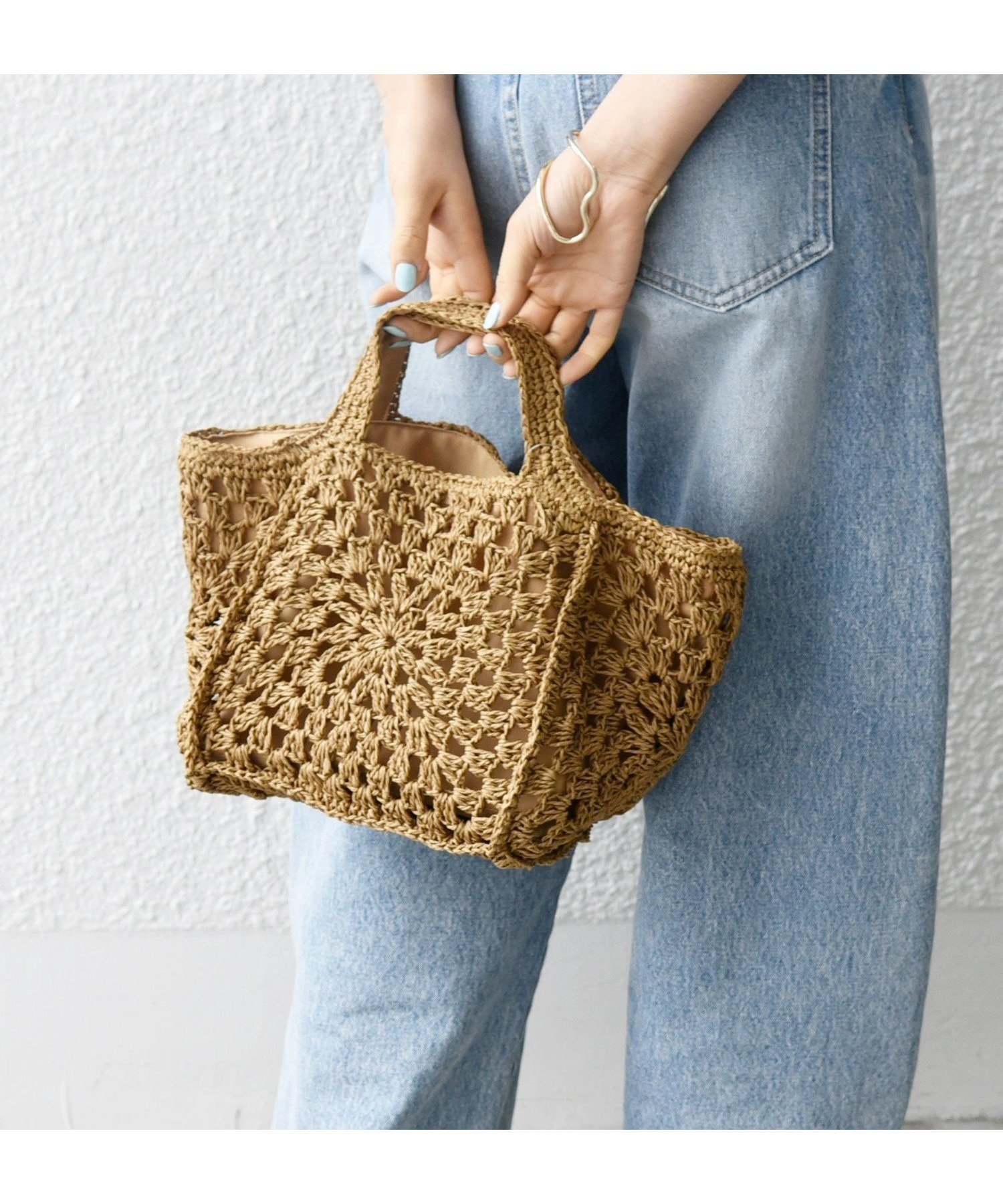 【シップス フォー ウィメン/SHIPS】のSHIPS any メッシュ ペーパー トート バッグ 人気、トレンドファッション・服の通販 founy(ファニー) 　ファッション　Fashion　レディースファッション　Fashion for Women　バッグ　Bags　2025年　2025　2025春夏・S/S　Spring/Summer 2025 SS25　フラワー　Flower, Floral　ペーパー　Paper, Kraft Paper　ポケット　Pocket, Pocket Detail　メッシュ　Mesh, Net Fabric　 other-1|ID: prp329100004514012 ipo3291000000033236521