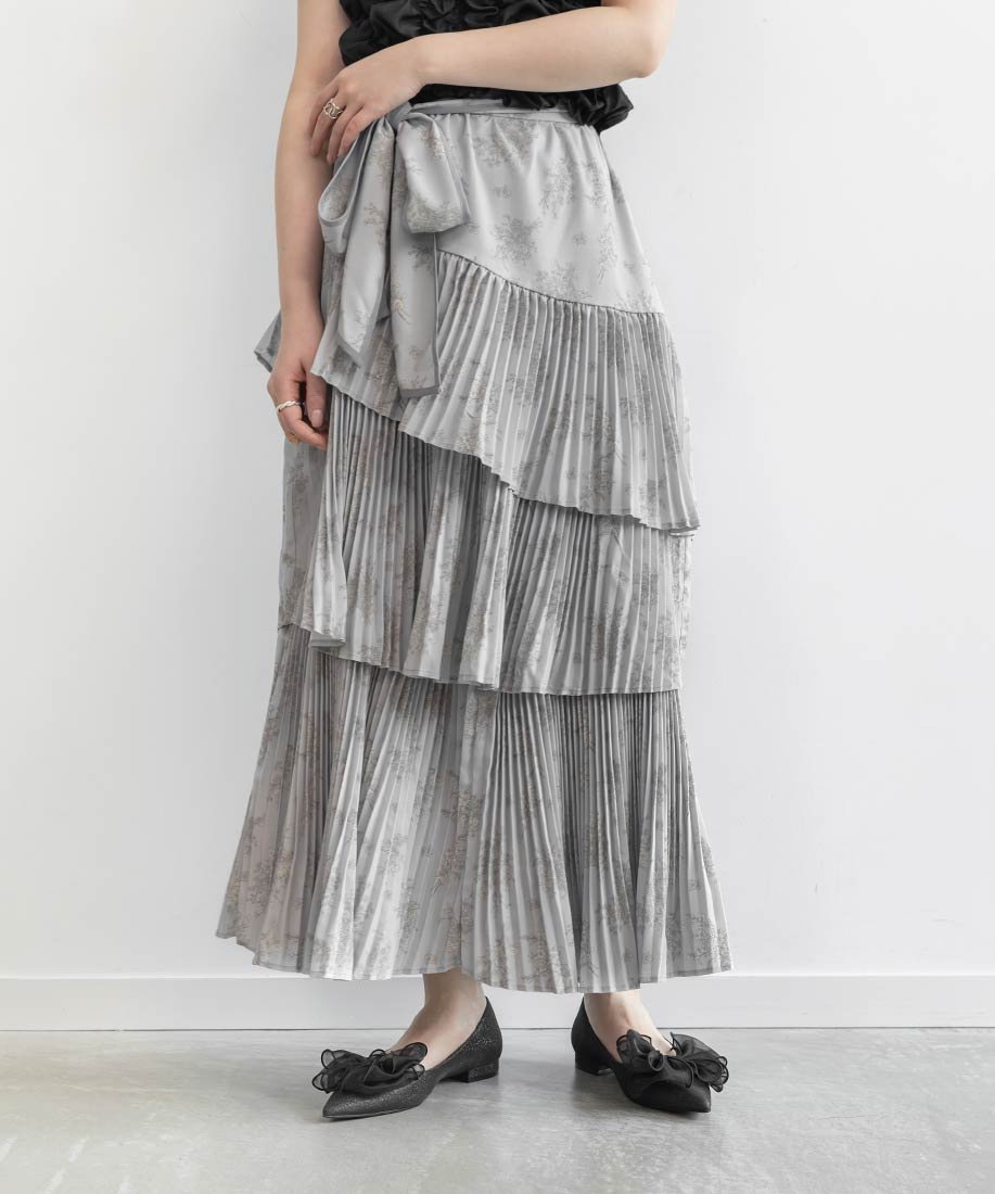 【ランダ/RANDA】のトワルドゥジュイティアードスカート 人気、トレンドファッション・服の通販 founy(ファニー) 　ファッション　Fashion　レディースファッション　Fashion for Women　スカート　Skirts　ティアードスカート　Tiered Skirts　アシンメトリー　Asymmetrical Style　クラシカル　Classical, Vintage-Inspired　シンプル　Simple, Minimal　フレア　Flare, Flared　プリーツ　Pleats, Pleated　エレガント 上品　Elegant　 other-1|ID: prp329100004514255 ipo3291000000032712543