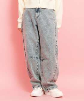 【ピンク ラテ/PINK-latte / KIDS】のバレルレッグデニム 人気、トレンドファッション・服の通販 founy(ファニー) ファッション Fashion キッズファッション KIDS ガーリー Girly スタイリッシュ Stylish スニーカー Sneakers デニム Denim トレンド Trend フィット Fit ポケット Pocket リラックス Relax ワイド Wide 再入荷 Restock/Back In Stock/Re Arrival おすすめ Recommend |ID:prp329100004514301