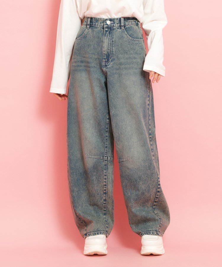 【ピンク ラテ/PINK-latte / KIDS】のバレルレッグデニム インテリア・キッズ・メンズ・レディースファッション・服の通販 founy(ファニー) 　ファッション　Fashion　キッズファッション　KIDS　ガーリー　Girly　スタイリッシュ　Stylish　スニーカー　Sneakers　デニム　Denim　トレンド　Trend　フィット　Fit　ポケット　Pocket　リラックス　Relax　ワイド　Wide　再入荷　Restock/Back In Stock/Re Arrival　おすすめ　Recommend　ブルー|ID: prp329100004514301 ipo3291000000031968918