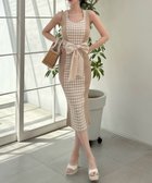 【ロイヤルパーティー/ROYAL PARTY】のギンガムチェックシェイプアップノースリーブニットタイトワンピース 人気、トレンドファッション・服の通販 founy(ファニー) ファッション Fashion レディースファッション WOMEN ワンピース Dress ギンガム Gingham チェック Check デコルテ Decolletage ビッグ Big フィット Fit フェミニン Feminine リボン Ribbon エレガント 上品 Elegant 無地 Plain Color thumbnail ベージュ|ID: prp329100004515289 ipo3291000000031903959