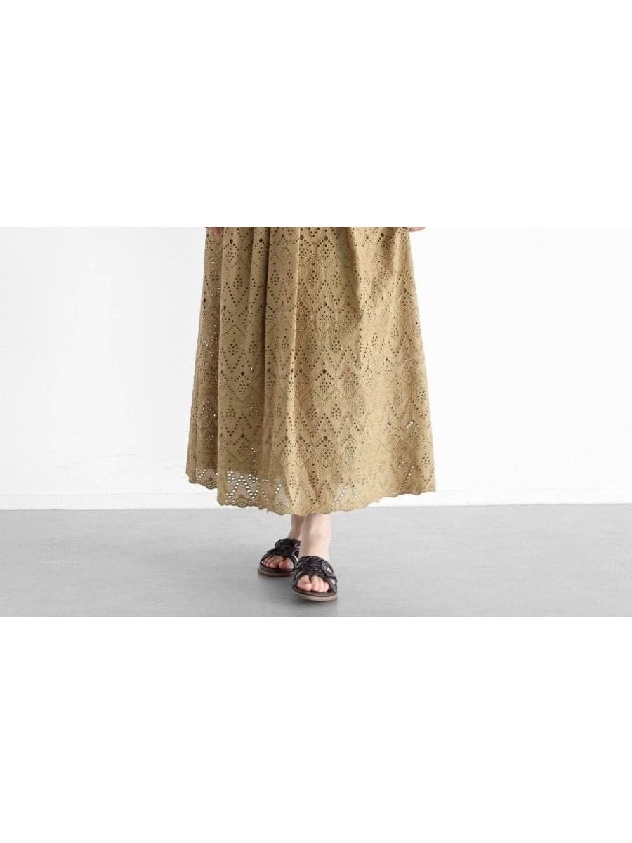 【ヴァン/Vin】のカットワークレースノースリーブワンピース インテリア・キッズ・メンズ・レディースファッション・服の通販 founy(ファニー) 　ファッション　Fashion　レディースファッション　Fashion for Women　ワンピース　Dresses　おすすめ　Recommended / Our Picks　インド　Indian Textile　サンダル　Sandals, Summer Shoes　シューズ　Shoes, Footwear　シンプル　Simple, Minimal　スカラップ　Scallop, Scalloped Edge　タッセル　Tassel, Fringe　ノースリーブ　Sleeveless, No-Sleeve　フラット　Flat, Flat Shoes　リボン　Ribbon, Bow　ワーク　Workwear, Utility Style　夏　Summer　ライトグリーン|ID: prp329100004515394 ipo3291000000032722092