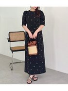 【フレイ アイディー/FRAY I.D】のフルーツエンブロイダリーパフスリーブワンピース 人気、トレンドファッション・服の通販 founy(ファニー) ファッション Fashion レディースファッション WOMEN ワンピース Dress インナー Inner キャミソール Camisole ギャザー Gather シャーリング Shirring シンプル Simple スリーブ Sleeve デニム Denim フォルム Form フロント Front モチーフ Motif 夏 Summer thumbnail BLK[009]|ID: prp329100004515440 ipo3291000000031904991