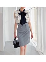 【スナイデル/SNIDEL】のタイトミディスカート 人気、トレンドファッション・服の通販 founy(ファニー) ファッション Fashion レディースファッション Ladies' Fashion Online スカート Skirt おすすめ Recommend ウェーブ Wave エレガント 上品 Elegant クラシカル Classical シャーリング Shirring タイトスカート Tight Skirt ダブル Double フラップ Flap フロント Front ポケット Pocket モダン Modern |ID:prp329100004515483