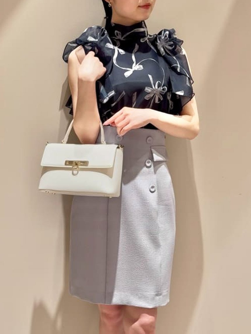 【スナイデル/SNIDEL】のタイトミディスカート インテリア・キッズ・メンズ・レディースファッション・服の通販 founy(ファニー) 　ファッション　Fashion　レディースファッション　Ladies' Fashion Online　スカート　Skirt　おすすめ　Recommend　ウェーブ　Wave　エレガント 上品　Elegant　クラシカル　Classical　シャーリング　Shirring　タイトスカート　Tight Skirt　ダブル　Double　フラップ　Flap　フロント　Front　ポケット　Pocket　モダン　Modern　SAX[083]|ID: prp329100004515483 ipo3291000000032619926