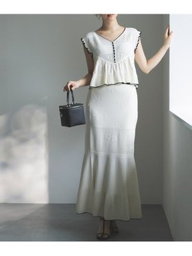 【スナイデル/SNIDEL】のリボンジャガードニットスカート 人気、トレンドファッション・服の通販 founy(ファニー) ファッション Fashion レディースファッション WOMEN スカート Skirt おすすめ Recommend エレガント 上品 Elegant サマー Summer ストレート Straight リボン Ribbon 今季 This Season 夏 Summer 春 Spring S/S・春夏 Ss・Spring/Summer 楽ちん Easy |ID:prp329100004515485