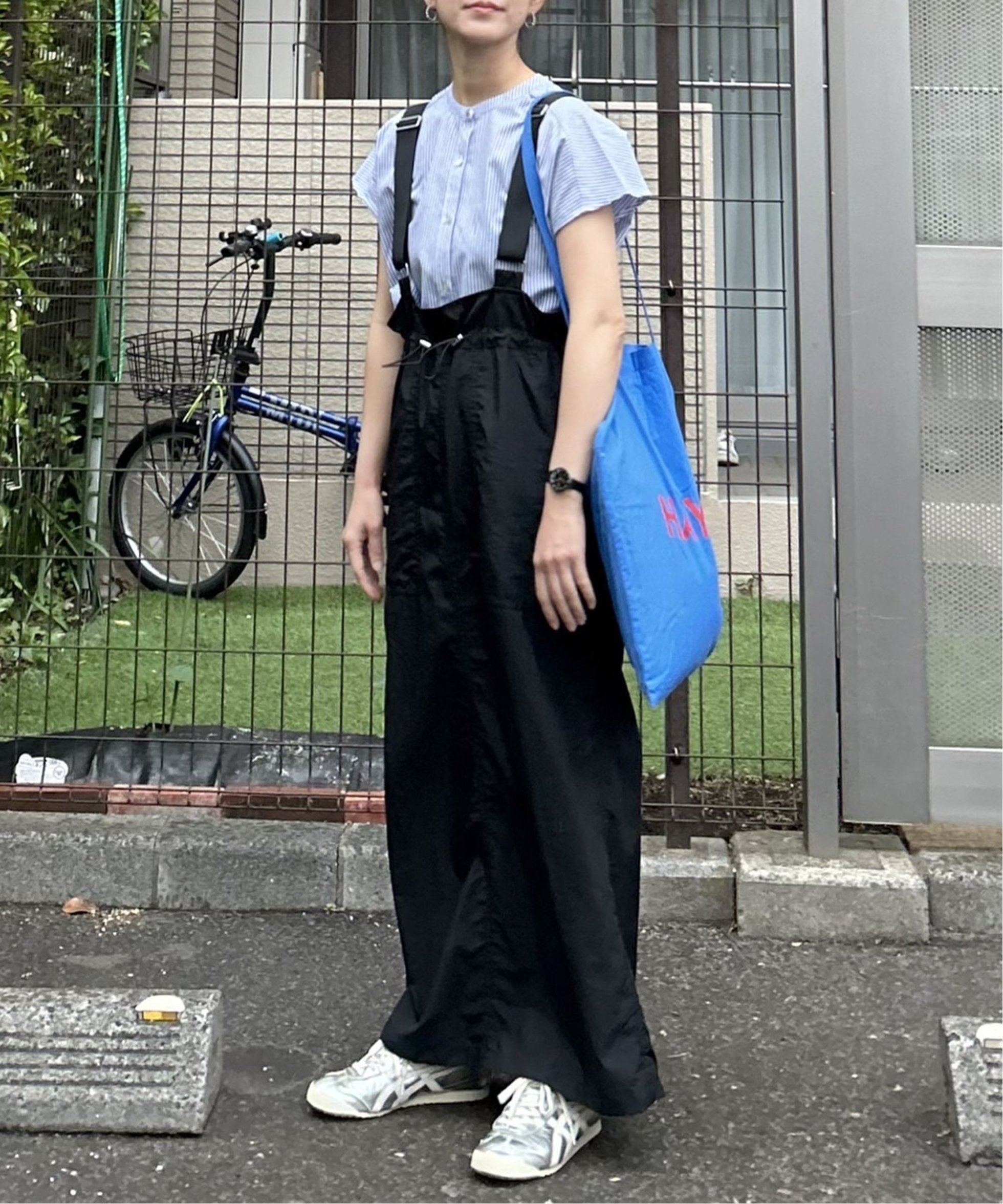 【ノッチ/notch】の【 notch. by KR 】サスペンダー付きハイウエストスカート インテリア・キッズ・メンズ・レディースファッション・服の通販 founy(ファニー) 　ファッション　Fashion　レディースファッション　WOMEN　スカート　Skirt　コラボ　Collaboration　サスペンダー　Suspenders　ジャケット　Jacket　ストレート　Straight　デニム　Denim　人気　Popularity　ロング　Long　おすすめ　Recommend　2024年　2024　2024春夏・S/S　Ss,Spring/Summer,2024　ブラック|ID: prp329100004515605 ipo3291000000032222886