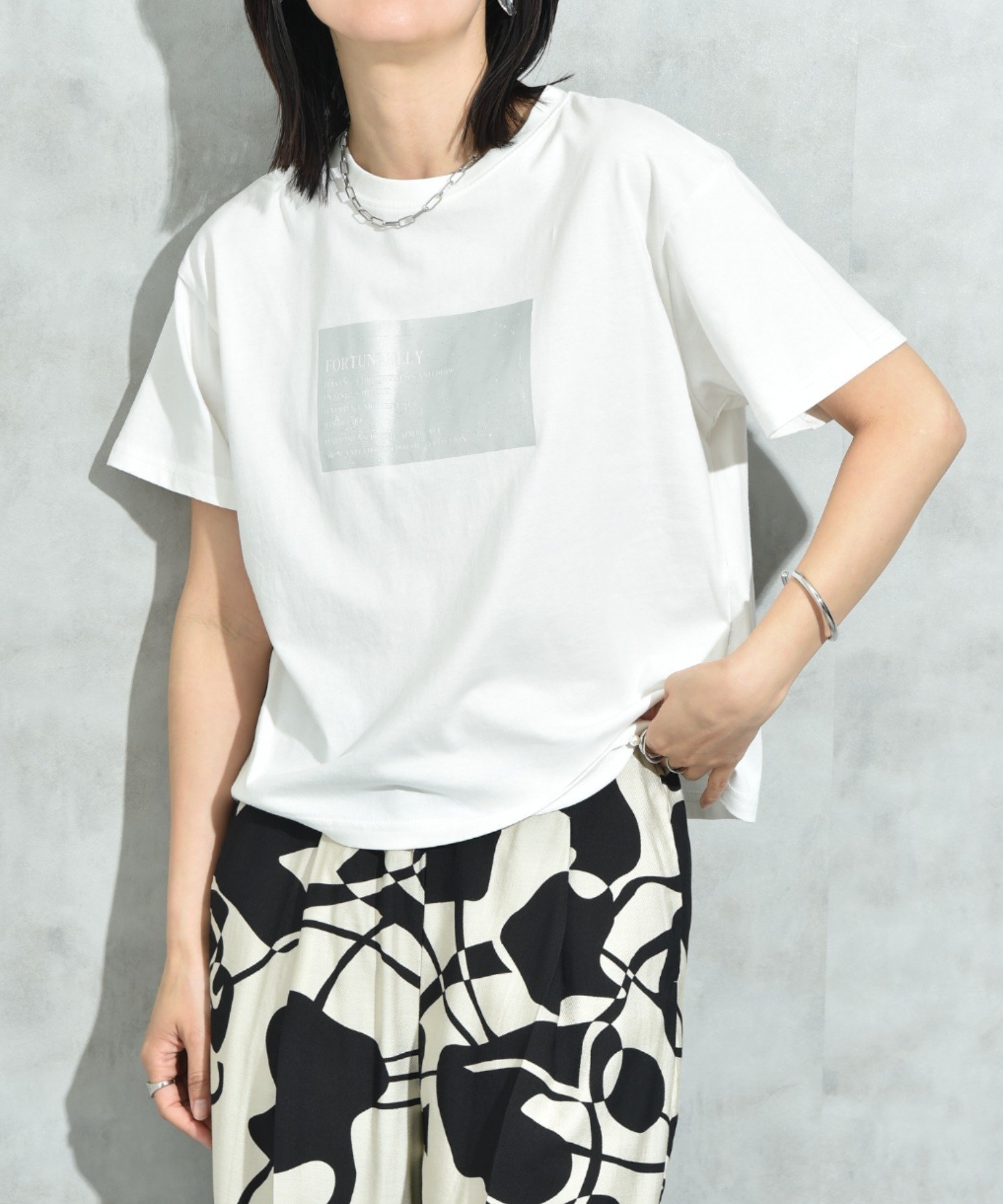 【インタープラネット/INTERPLANET】の箔プリントロゴT 人気、トレンドファッション・服の通販 founy(ファニー) 　ファッション　Fashion　レディースファッション　WOMEN　アクセサリー　Accessories　シンプル　Simple　プリント　Print　ベーシック　Basic　ワンポイント　One Point　今季　This Season　 other-1|ID: prp329100004515894 ipo3291000000031997117
