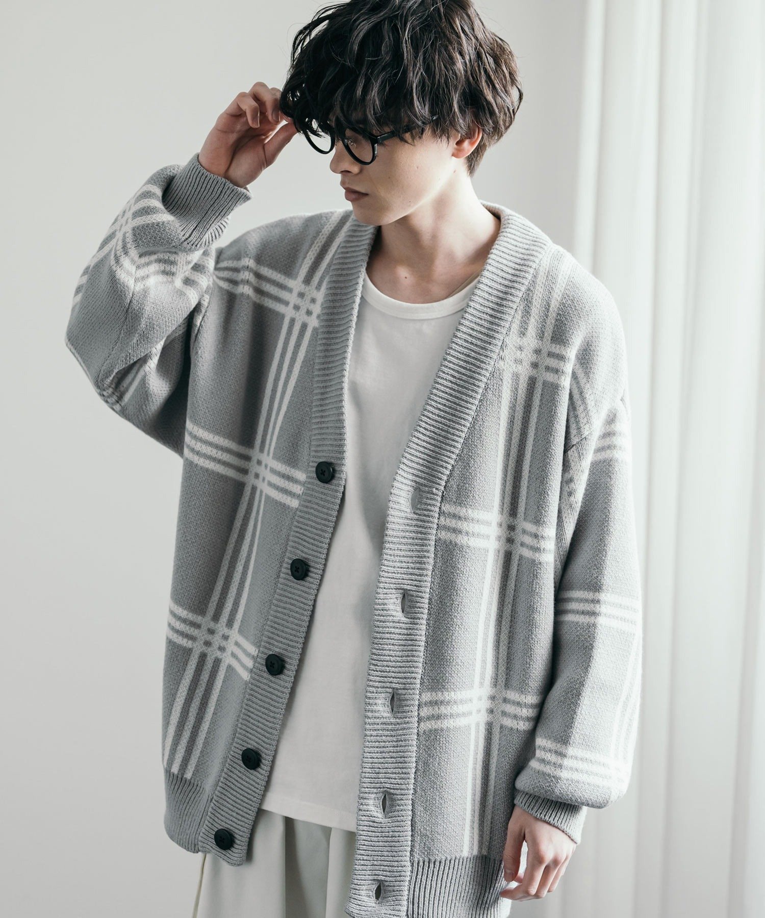 【ロッキーモンロー/Rocky Monroe】のオーバーサイズ 総柄Vネックニットカーディガン インテリア・キッズ・メンズ・レディースファッション・服の通販 founy(ファニー) 　ファッション　Fashion　レディースファッション　WOMEN　トップス・カットソー　Tops/Tshirt　ニット　Knit Tops　カーディガン　Cardigans　Vネック　V-Neck　おすすめ　Recommend　チェック　Check　ブロッキング　Blocking　リラックス　Relax　B-6.グレー|ID: prp329100004515942 ipo3291000000031998374