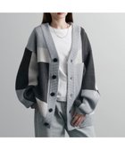 【ロッキーモンロー/Rocky Monroe】のオーバーサイズ 総柄Vネックニットカーディガン 人気、トレンドファッション・服の通販 founy(ファニー) ファッション Fashion レディースファッション WOMEN トップス・カットソー Tops/Tshirt ニット Knit Tops カーディガン Cardigans Vネック V-Neck おすすめ Recommend チェック Check ブロッキング Blocking リラックス Relax thumbnail C-2.グレー|ID: prp329100004515942 ipo3291000000031998378
