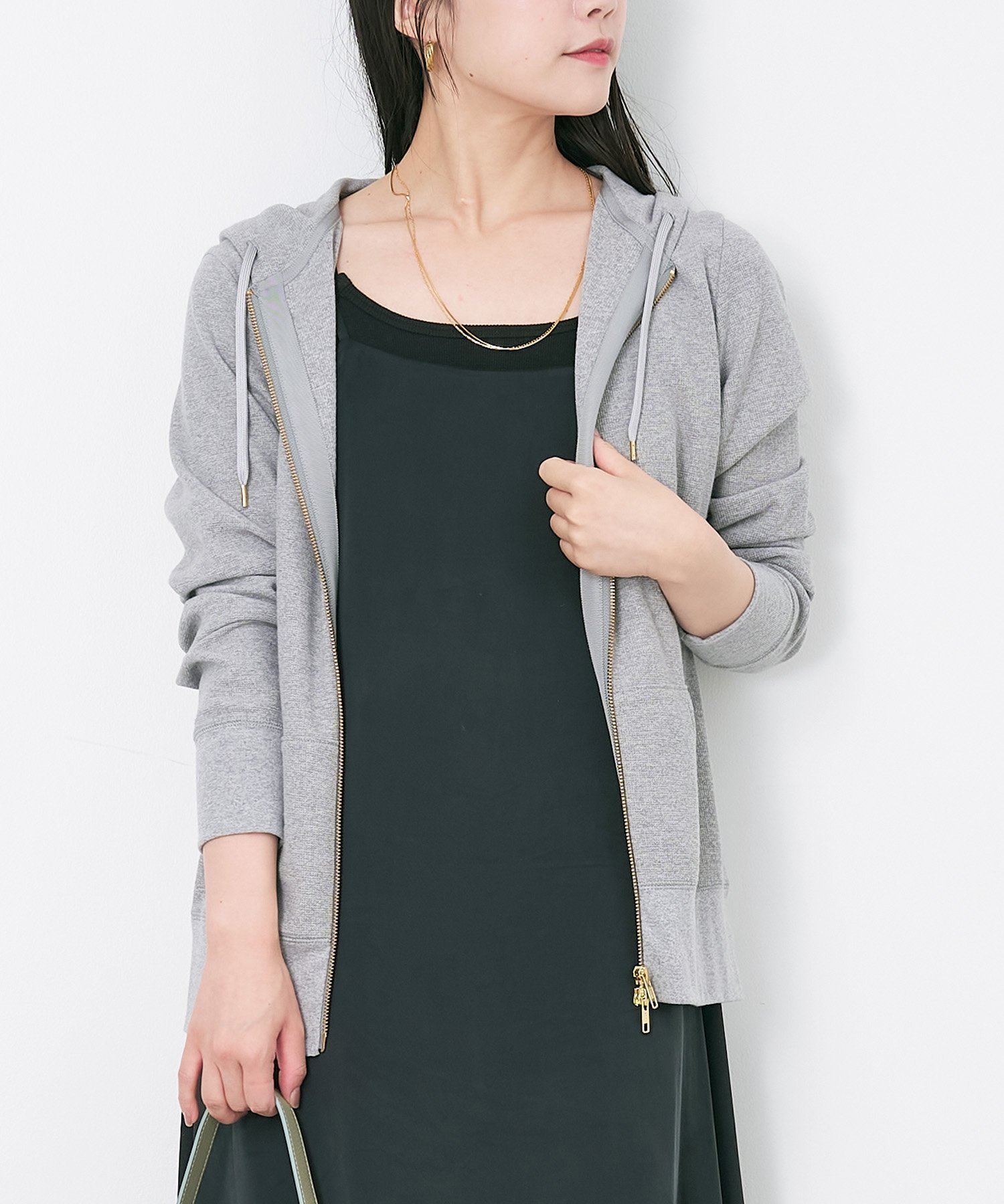【マイカ ディール/MICA & DEAL】のサーフパーカー 2サイズ展開 インテリア・キッズ・メンズ・レディースファッション・服の通販 founy(ファニー) 　ファッション　Fashion　レディースファッション　WOMEN　トップス・カットソー　Tops/Tshirt　パーカ　Sweats　コンパクト　Compact　人気　Popularity　パーカー　Hoodie　おすすめ　Recommend　夏　Summer　GRAY|ID: prp329100004515964 ipo3291000000031912383