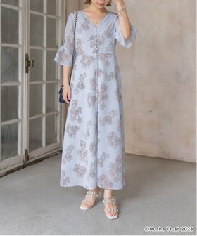 【ランダ/RANDA】の【Mucha×RANDA】フラワープリントワンピース 人気、トレンドファッション・服の通販 founy(ファニー) ファッション Fashion レディースファッション WOMEN ワンピース Dress サンダル Sandals シフォン Chiffon スニーカー Sneakers ダウン Down フラワー Flower プリント Print エレガント 上品 Elegant |ID:prp329100004516550
