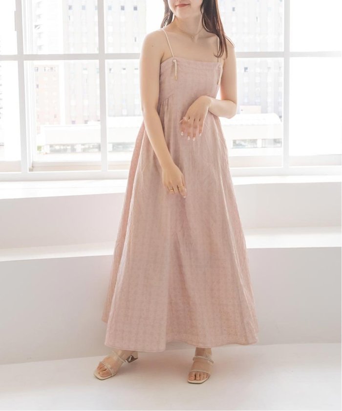 【ランダ/RANDA】のフラワーキャミワンピース インテリア・キッズ・メンズ・レディースファッション・服の通販 founy(ファニー) https://founy.com/ ファッション Fashion レディースファッション Fashion for Women ワンピース Dresses キャミソールワンピース Camisole Dresses おすすめ Recommended / Our Picks インナー Innerwear キャミソール Camisole, Spaghetti Strap Top キャミワンピース Cami Dress, Slip Dress タンク Tank Top, Sleeveless Top フェミニン Feminine, Girly フラワー Flower, Floral フレア Flare, Flared |ID: prp329100004516552 ipo3291000000033585586