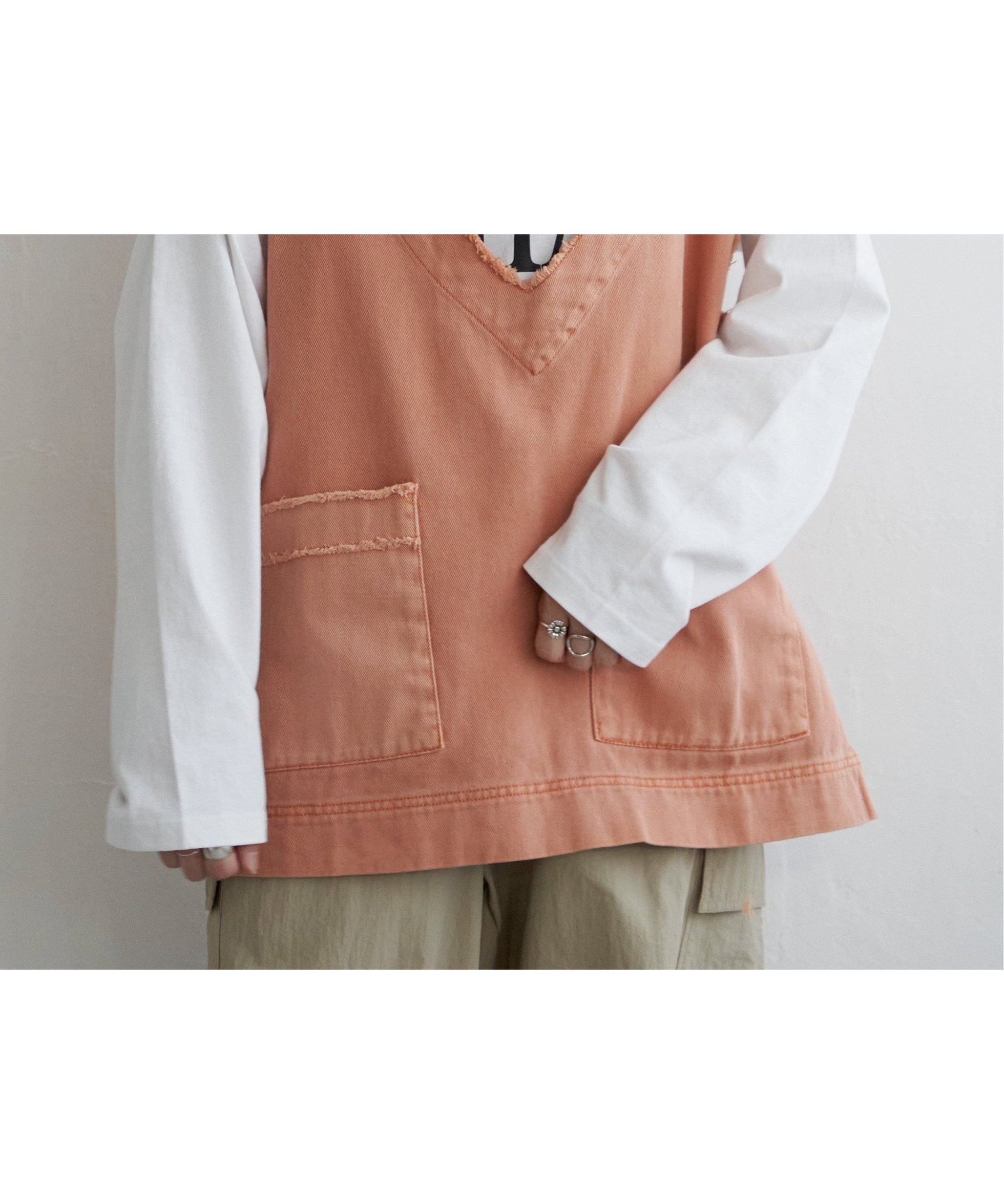 【ヴァンス エクスチェンジ/VENCE EXCHANGE】のカラーベスト インテリア・キッズ・メンズ・レディースファッション・服の通販 founy(ファニー) 　ファッション　Fashion　レディースファッション　WOMEN　アウター　Coat Outerwear　トップス・カットソー　Tops/Tshirt　ベスト/ジレ　Gilets/Vests　おすすめ　Recommend　インナー　Inner　シンプル　Simple　スウェット　Sweat　ダブル　Double　ノースリーブ　No Sleeve　フリンジ　Fringe　フロント　Front　ベスト　Vest　ポケット　Pocket　夏　Summer　A/W・秋冬　Aw・Autumn/Winter・Fw・Fall-Winter　オレンジ|ID: prp329100004516634 ipo3291000000031918648