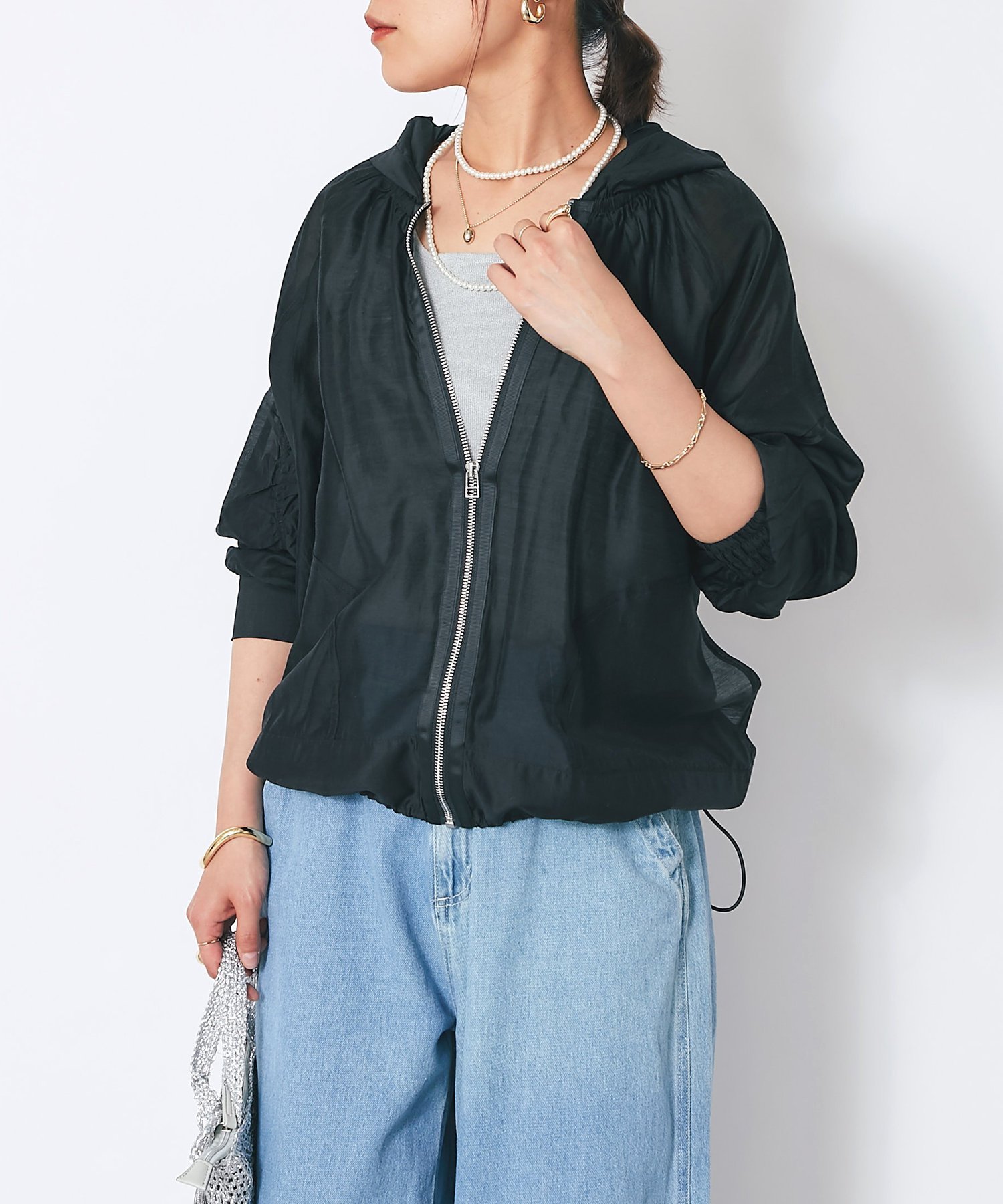 【アンディコール/un dix cors】のオーガンジーフードブルゾン インテリア・キッズ・メンズ・レディースファッション・服の通販 founy(ファニー) 　ファッション　Fashion　レディースファッション　WOMEN　アウター　Coat Outerwear　ブルゾン　Blouson/Jackets　ウェーブ　Wave　オーガンジー　Organdy　春　Spring　カットソー　Cut And Sew　シアー　Sheer　シルケット　Mercerization　シンプル　Simple　ストレート　Straight　デニム　Denim　ドローコード　Draw Cord　ブルゾン　Blouson　ポケット　Pocket　羽織　Haori　おすすめ　Recommend　夏　Summer　エレガント 上品　Elegant　ブラック|ID: prp329100004516717 ipo3291000000031919244