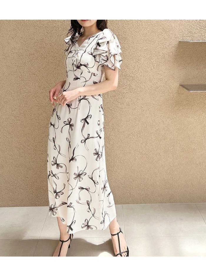 【スナイデル/SNIDEL】の【00サイズあり】Sustainableリボンプリントワンピース インテリア・キッズ・メンズ・レディースファッション・服の通販 founy(ファニー) https://founy.com/ ファッション Fashion レディースファッション Ladies' Fashion Online ワンピース Dress ウェーブ Wave エレガント 上品 Elegant 今季 This Season ストレート Straight 定番 Standard 人気 Popularity プリント Print モチーフ Motif リボン Ribbon レース Race おすすめ Recommend |ID: prp329100004516732 ipo3291000000032491550