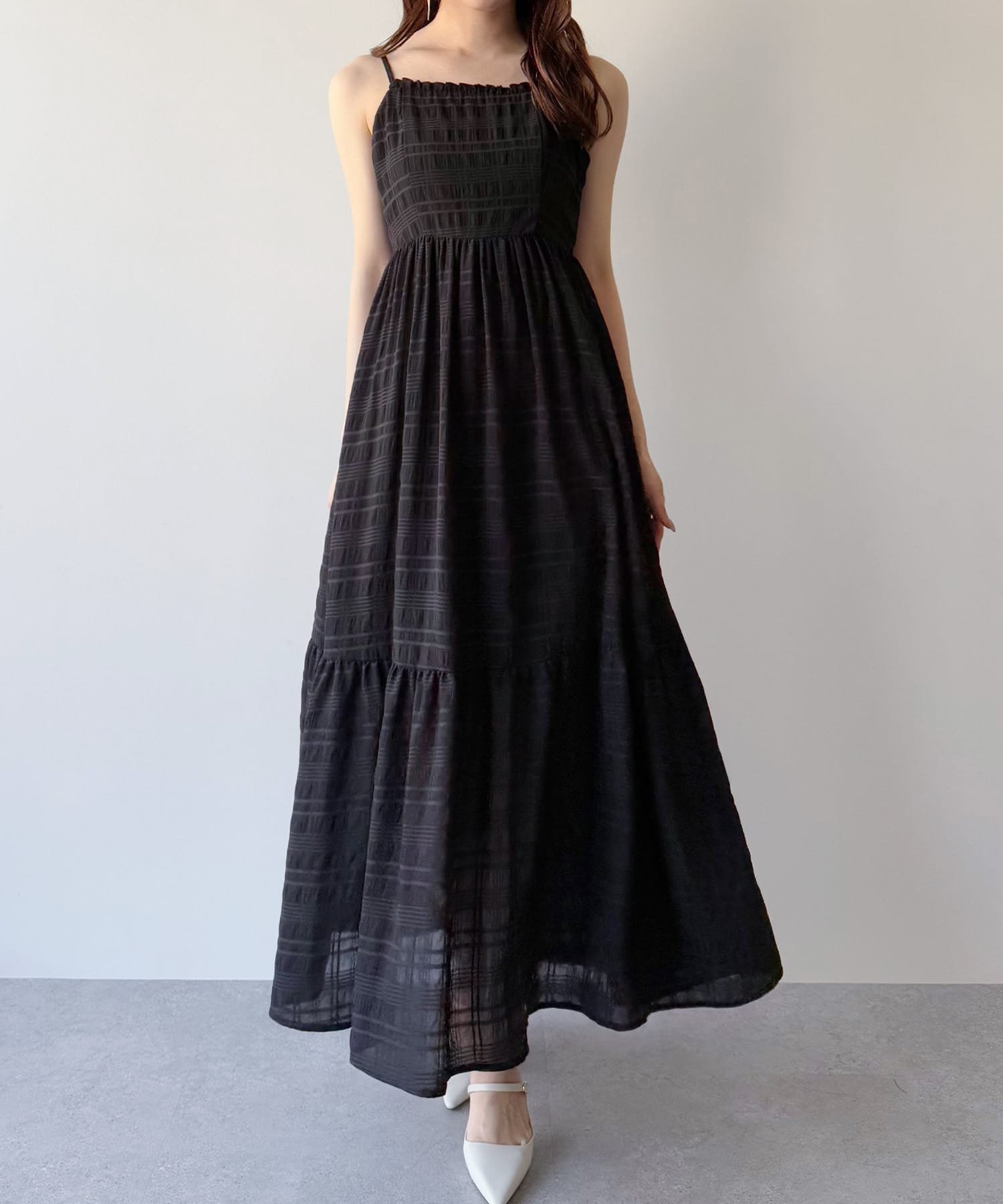 【ジュノア/JUNOAH】のmipiarl シアーチェックセミフレアキャミワンピース インテリア・キッズ・メンズ・レディースファッション・服の通販 founy(ファニー) 　ファッション　Fashion　レディースファッション　WOMEN　ワンピース　Dress　キャミワンピース　No Sleeve Dresses　ブラック|ID: prp329100004516736 ipo3291000000031919423