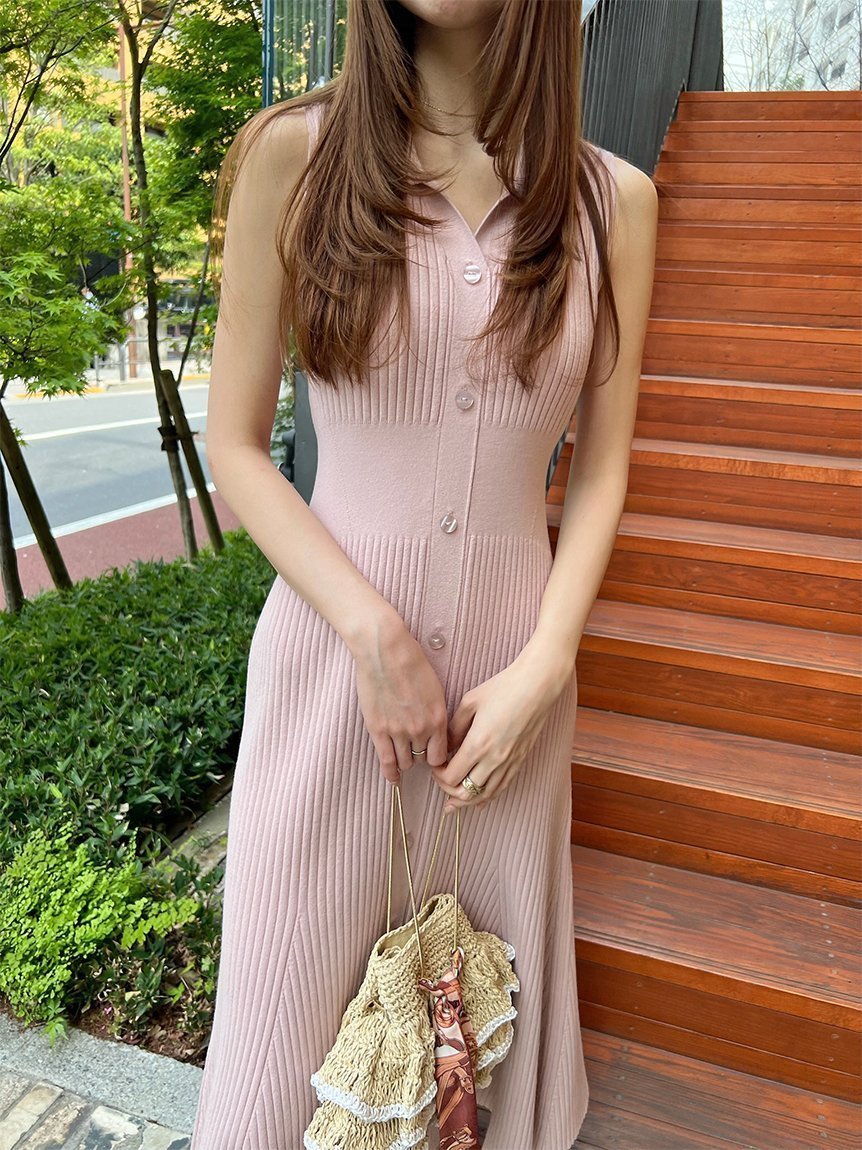 【スナイデル/SNIDEL】のフロントボタンニットワンピース インテリア・キッズ・メンズ・レディースファッション・服の通販 founy(ファニー) 　ファッション　Fashion　レディースファッション　WOMEN　ワンピース　Dress　ニットワンピース　Knit Dresses　おすすめ　Recommend　クラシカル　Classical　シンプル　Simple　ストレート　Straight　フィット　Fit　フレア　Flare　フロント　Front　人気　Popularity　今季　This Season　夏　Summer　定番　Standard　PNK[066]|ID: prp329100004516748 ipo3291000000031919565