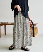 【フリークスストア/FREAK'S STORE】の花柄 フレア スカート【限定展開】 25SS 人気、トレンドファッション・服の通販 founy(ファニー) ファッション Fashion レディースファッション Fashion for Women スカート Skirts Aライン・フレアスカート A-Line & Flared Skirts 2025年 2025 2025春夏・S/S Spring/Summer 2025 SS25 おすすめ Recommended / Our Picks ショート Short, Short Length ストラップサンダル Strappy Sandals, Strap Sandals スニーカー Sneakers, Trainers タンク Tank Top, Sleeveless Top バランス Balance, Style Balance フェミニン Feminine, Girly フレア Flare, Flared ペーパー Paper, Kraft Paper マキシ Maxi, Full Length リネン Linen, Linen Fabric リラックス Relax, Relaxed Fit エレガント 上品 Elegant 半袖 Short Sleeve, Half Sleeve 夏 Summer S/S・春夏 SS, Spring/Summer, Warm Season |ID:prp329100004516967