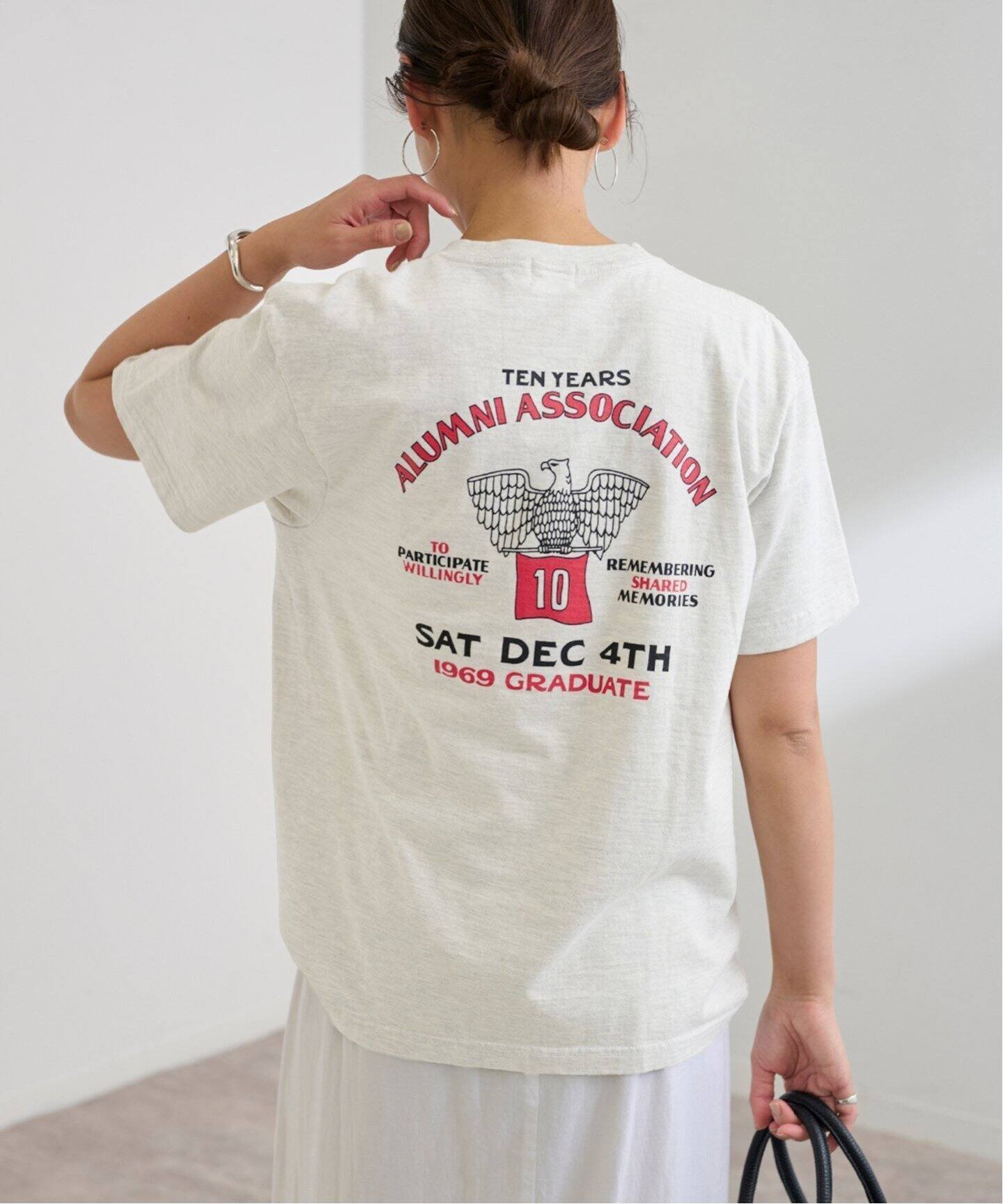 【フレームワーク/FRAMeWORK】の≪追加 ≫GULFCOAST SPORTSWEAR 別注CREW TEE 2 インテリア・キッズ・メンズ・レディースファッション・服の通販 founy(ファニー) 　ファッション　Fashion　レディースファッション　WOMEN　スポーツウェア　Sportswear　ヴィンテージ　Vintage　グラフィック　Graphic　プリント　Print　ベーシック　Basic　別注　Special Order　再入荷　Restock/Back In Stock/Re Arrival　おすすめ　Recommend　グレーB|ID: prp329100004517041 ipo3291000000031923671