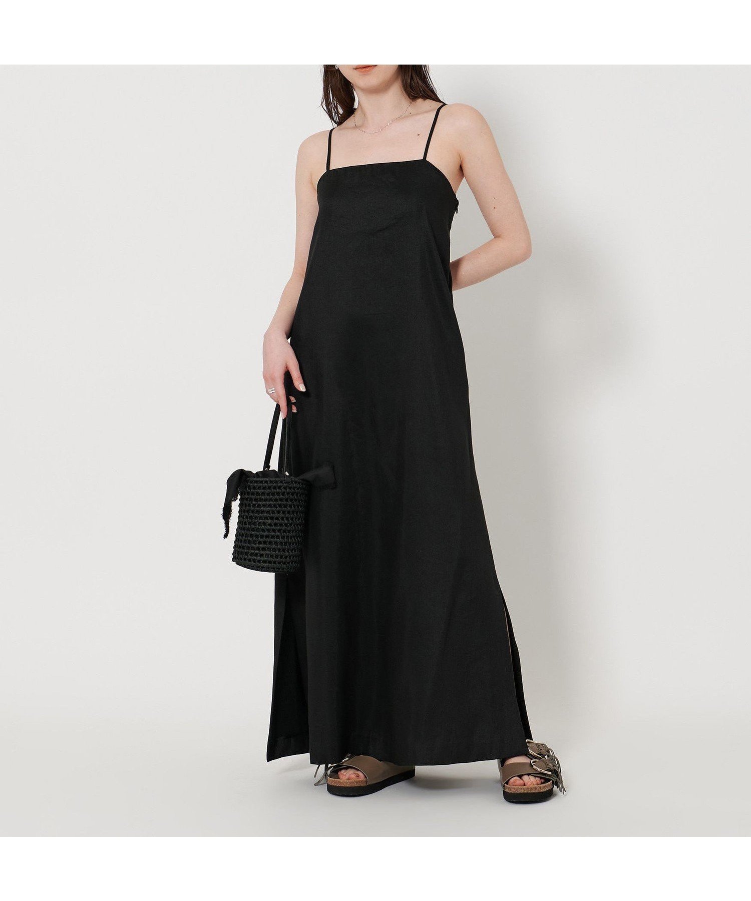 【ユナイテッドアローズ/UNITED ARROWS】の【別注】 FLICKA キャミソール マキシドレス 人気、トレンドファッション・服の通販 founy(ファニー) 　ファッション　Fashion　レディースファッション　WOMEN　トップス・カットソー　Tops/Tshirt　キャミソール / ノースリーブ　No Sleeves　ワンピース　Dress　ドレス　Party Dresses　おすすめ　Recommend　エレガント 上品　Elegant　キャミソール　Camisole　ドレス　Dress　フェミニン　Feminine　フォルム　Form　フロント　Front　マキシ　Maxi　リゾート　Resort　別注　Special Order　 other-1|ID: prp329100004517685 ipo3291000000031931431