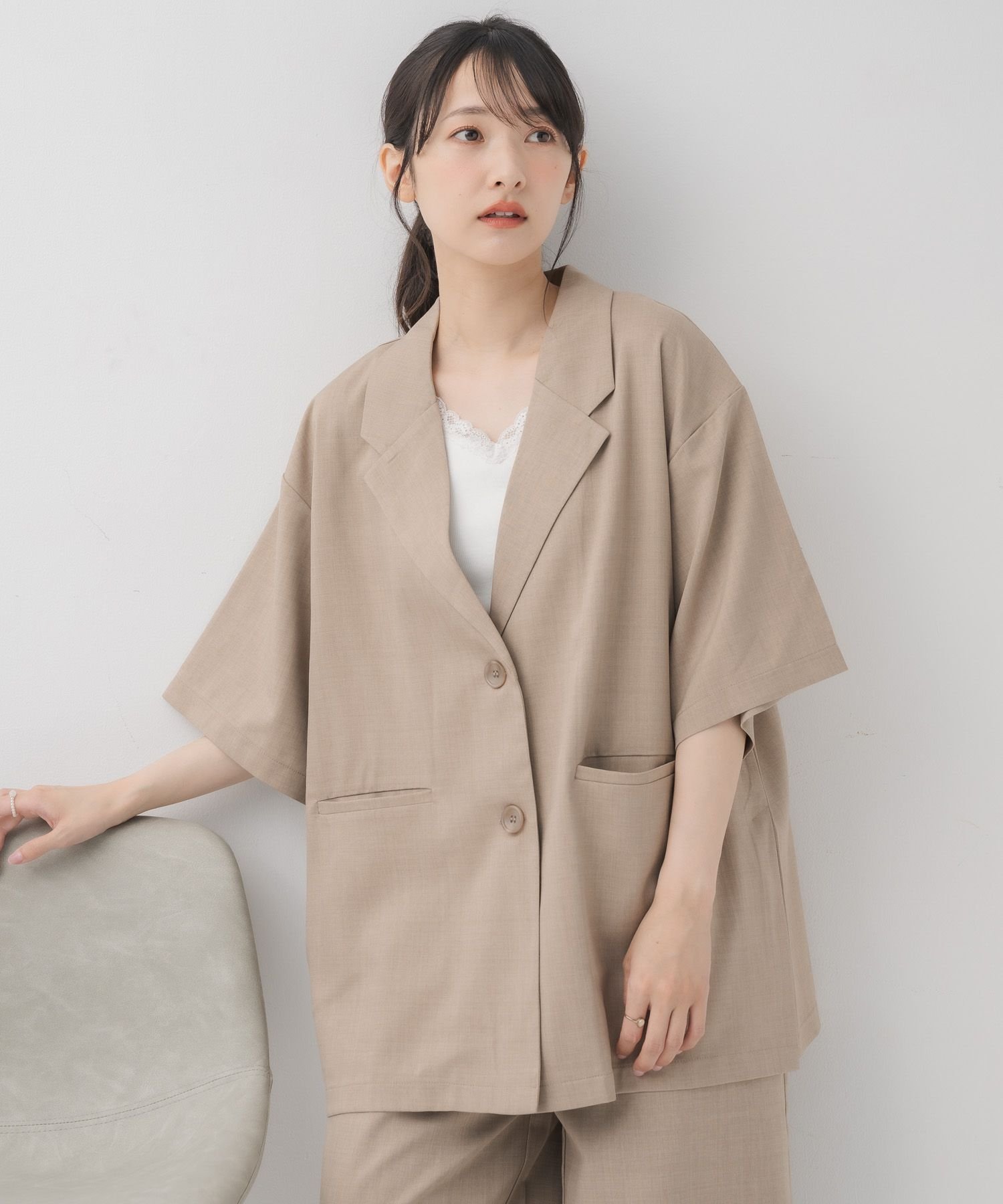 【レトロガール/RETRO GIRL】の半袖テーラードJK インテリア・キッズ・メンズ・レディースファッション・服の通販 founy(ファニー) 　ファッション　Fashion　レディースファッション　WOMEN　トップス・カットソー　Tops/Tshirt　おすすめ　Recommend　キャミ　Cami　サマー　Summer　ジャケット　Jacket　スラックス　Slacks　テーラード　Tailored　トレンド　Trend　ベーシック　Basic　ポケット　Pocket　ワイド　Wide　ワンポイント　One Point　半袖　Short Sleeve　夏　Summer　ベージュ|ID: prp329100004517747 ipo3291000000032299450