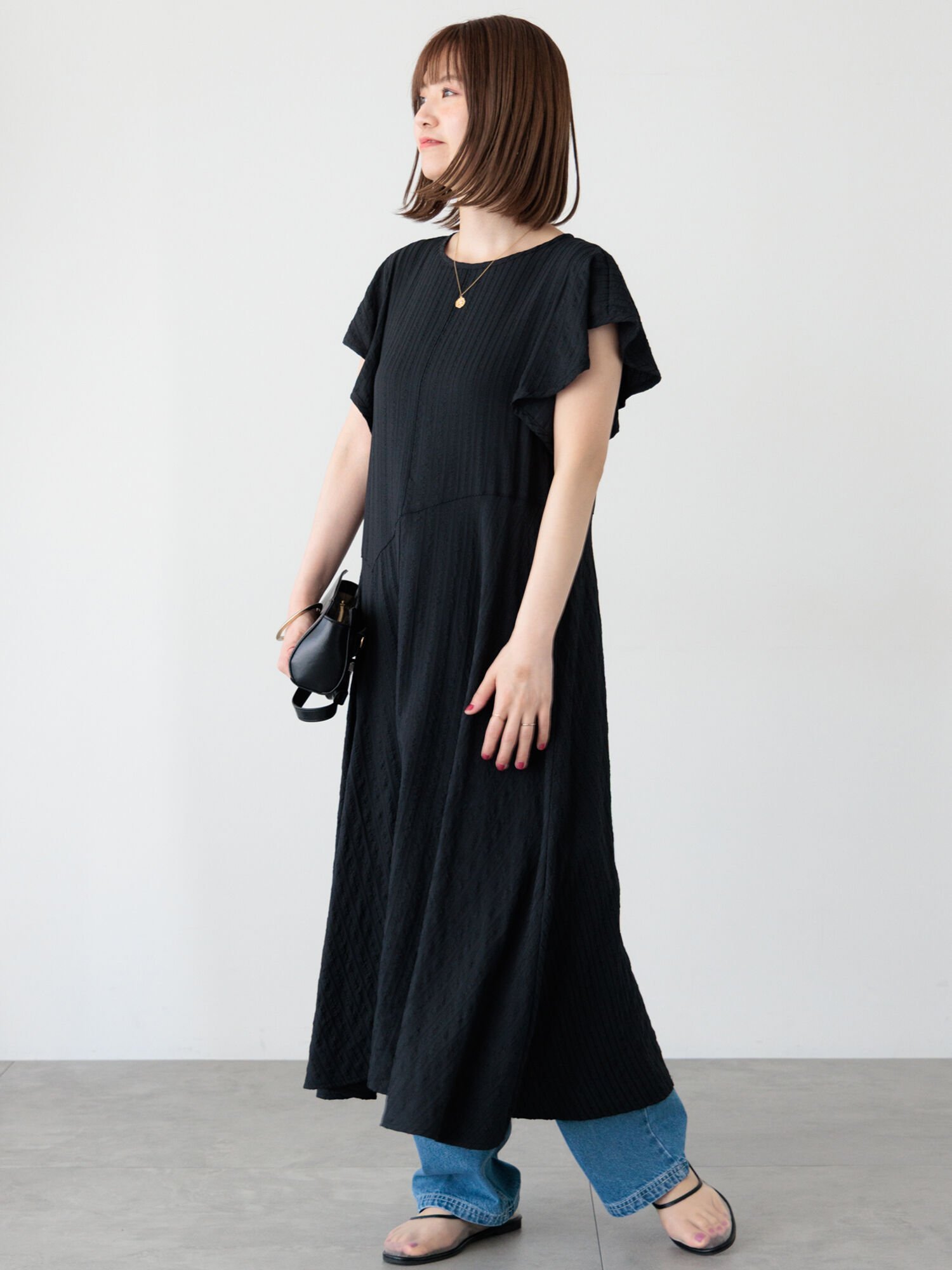 【テチチ/Te chichi】のストライプサッカーワンピース《2025summer catalog item》 インテリア・キッズ・メンズ・レディースファッション・服の通販 founy(ファニー) 　ファッション　Fashion　レディースファッション　WOMEN　ワンピース　Dress　2025年　2025　2025春夏・S/S　Ss,Spring/Summer,2025　アシンメトリー　Asymmetry　サッカー　Soccer　ストライプ　Stripe　フリル　Frills　フレア　Flare　切替　Switching　夏　Summer　雑誌　Magazine　ブラック|ID: prp329100004517780 ipo3291000000032315874