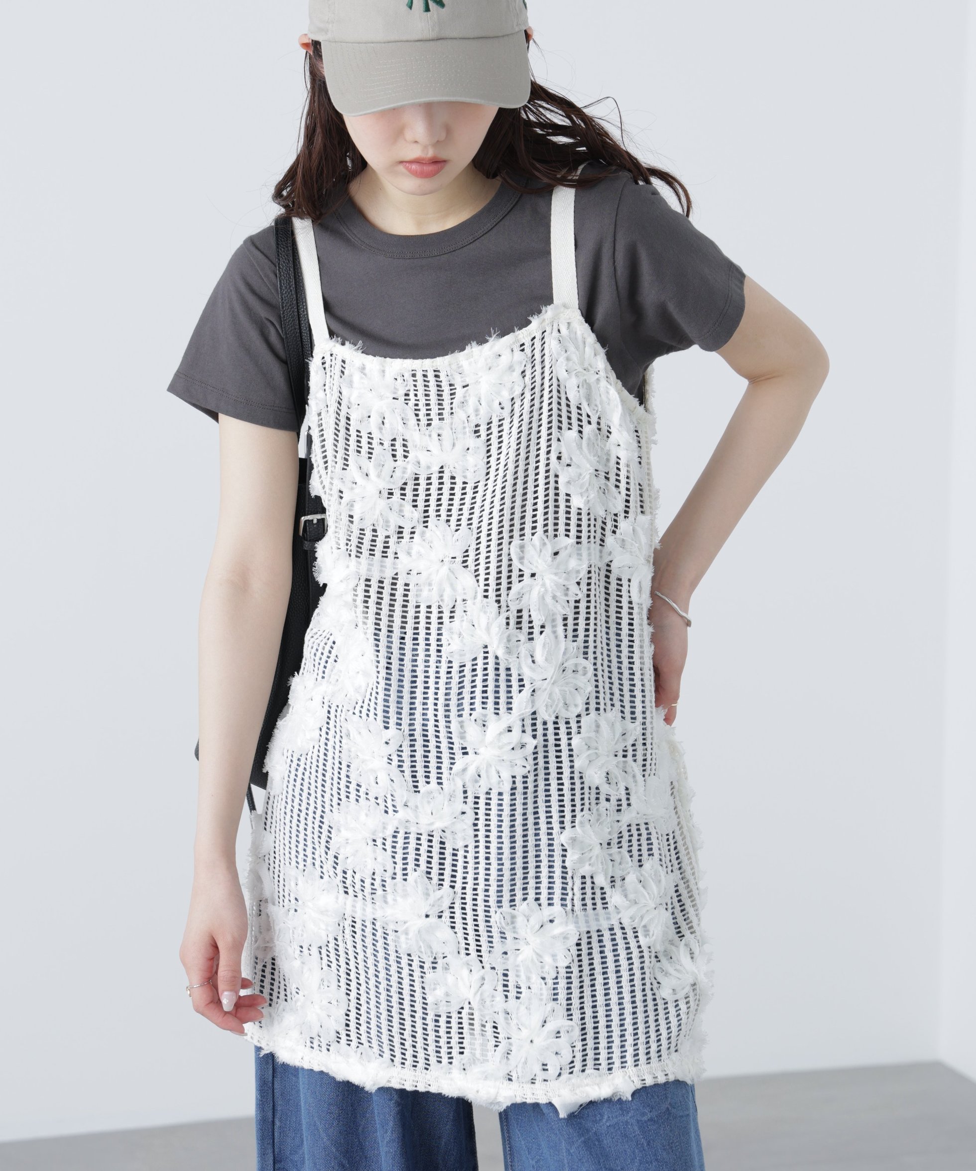 【フリーズマート/FREE'S MART】の前後2wayメッシュコードレースオーバーワンピース 人気、トレンドファッション・服の通販 founy(ファニー) 　ファッション　Fashion　レディースファッション　WOMEN　ワンピース　Dress　スリット　Slit　デニム　Denim　フラワー　Flower　メッシュ　Mesh　レース　Race　 other-1|ID: prp329100004517794 ipo3291000000031932529