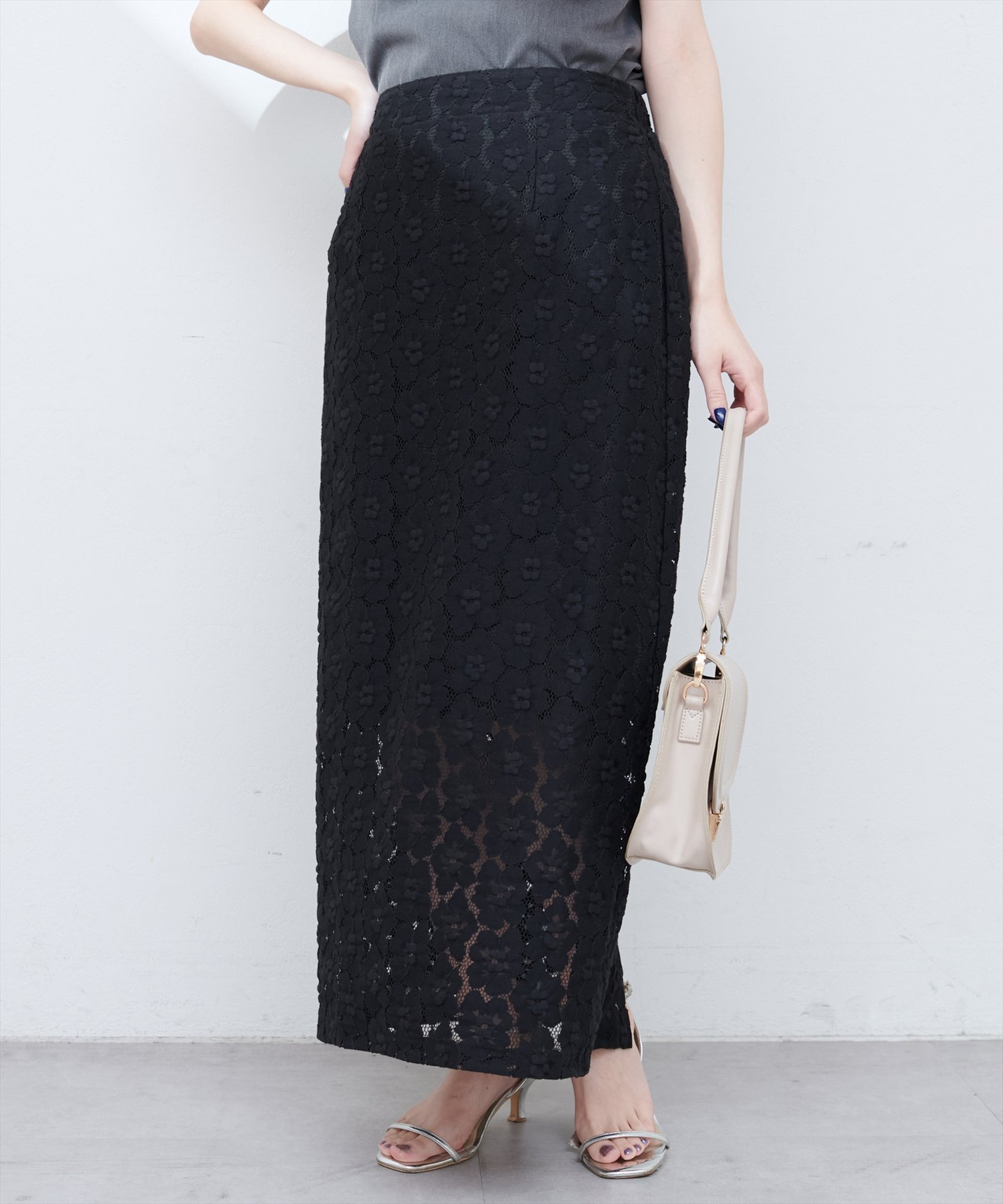 【ナチュラルクチュール/natural couture】の【WEB限定】花柄レースややAラインスカート インテリア・キッズ・メンズ・レディースファッション・服の通販 founy(ファニー) 　ファッション　Fashion　レディースファッション　WOMEN　スカート　Skirt　Aライン/フレアスカート　Flared A-Line Skirts　2025年　2025　2025春夏・S/S　Ss,Spring/Summer,2025　エレガント 上品　Elegant　コンパクト　Compact　フェミニン　Feminine　レース　Race　ブラック|ID: prp329100004518171 ipo3291000000031936620