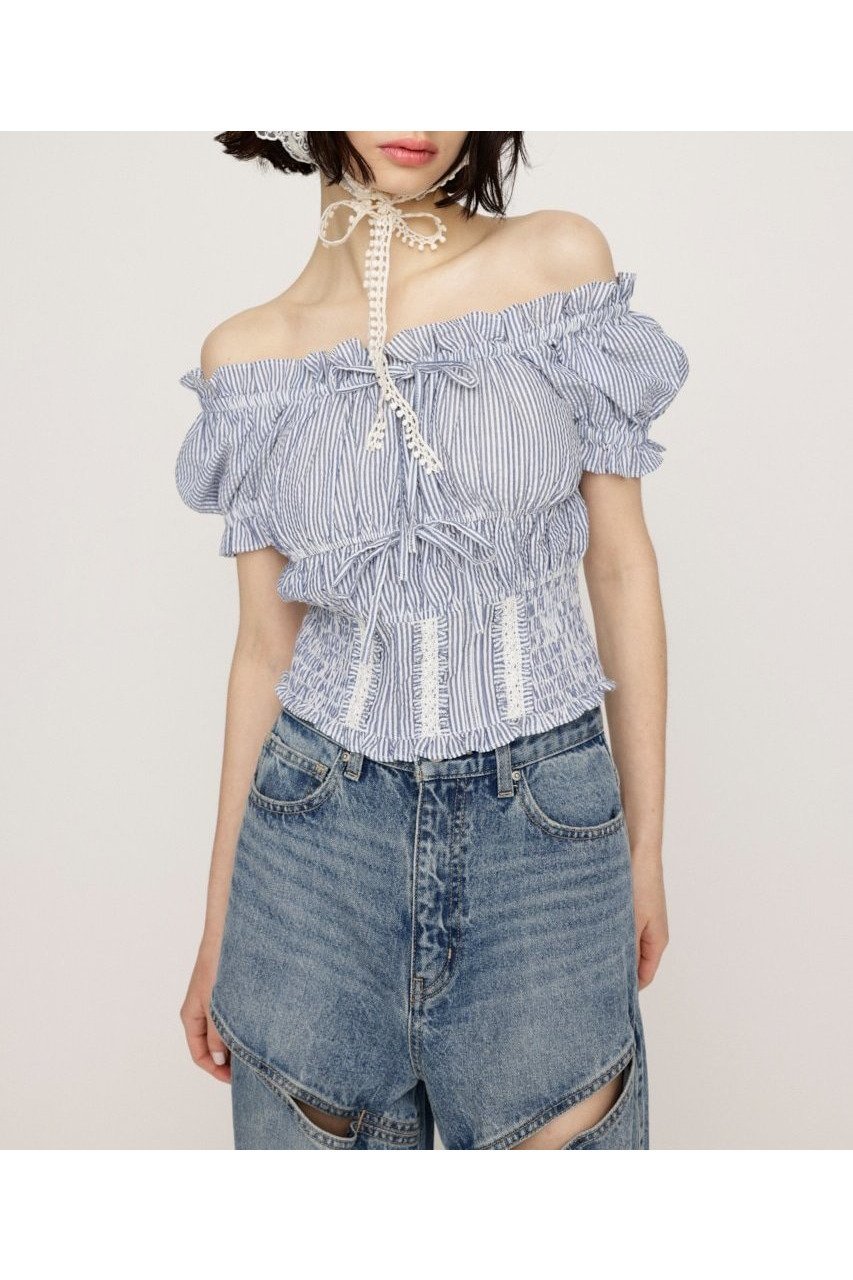 【スライ/SLY】のCOTTON LACE トップス インテリア・キッズ・メンズ・レディースファッション・服の通販 founy(ファニー) 　ファッション　Fashion　レディースファッション　WOMEN　トップス・カットソー　Tops/Tshirt　おすすめ　Recommend　ギャザー　Gather　スリーブ　Sleeve　デニム　Denim　ミリタリー　Military　レース　Race　Multi_1|ID: prp329100004518473 ipo3291000000031998298