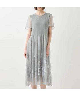 【ヒロコビス/HIROKO BIS】のドットフラワーシャーリング切り替えワンピース 人気、トレンドファッション・服の通販 founy(ファニー) ファッション Fashion レディースファッション WOMEN ワンピース Dress おすすめ Recommend エアリー Airy エレガント 上品 Elegant シャーリング Shirring ドット Dot バランス Balance フィット Fit フラワー Flower フレア Flare モチーフ Motif |ID:prp329100004518967