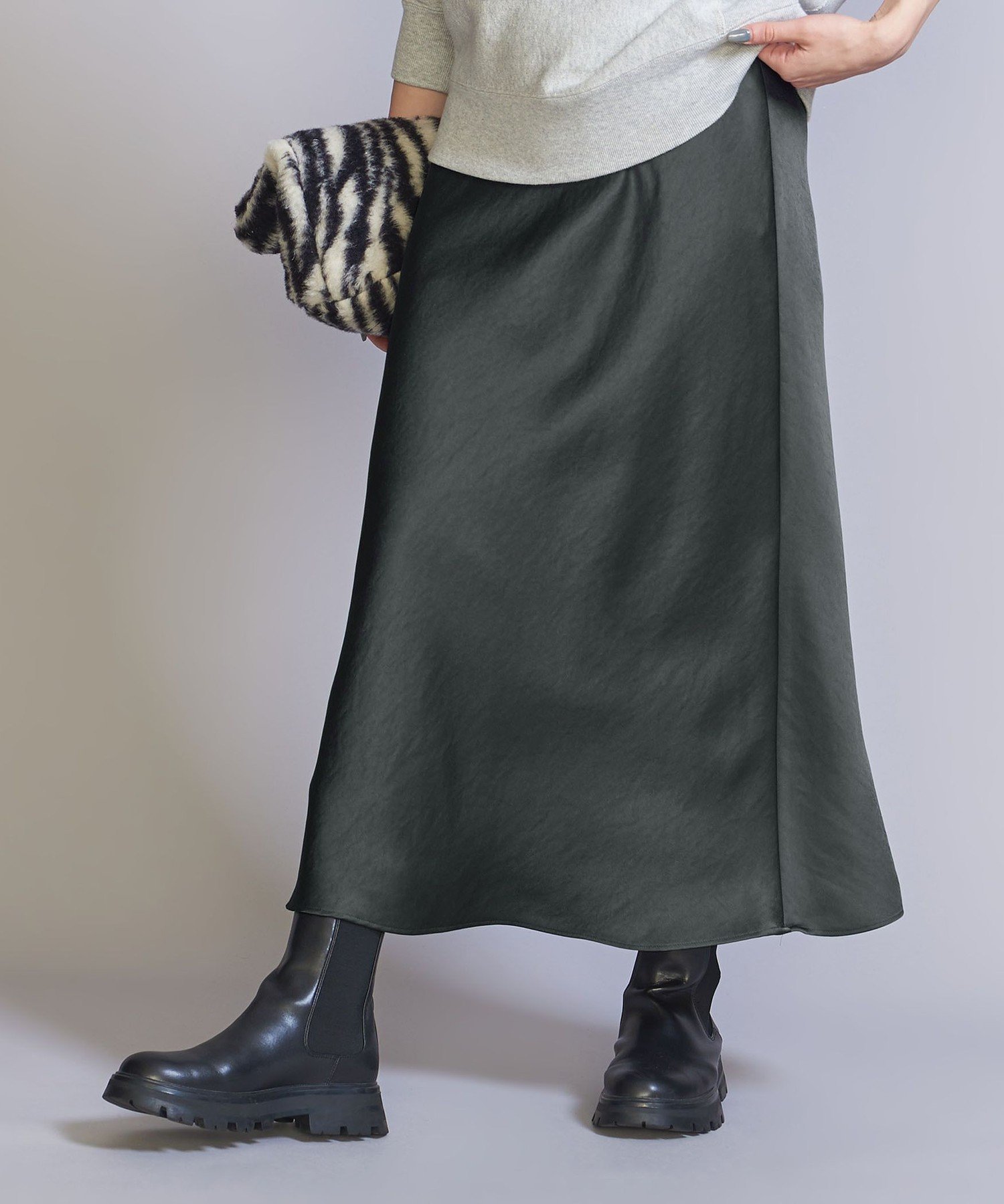 【その他のブランド/Other】のポリエステル マーメイドフレアスカート インテリア・キッズ・メンズ・レディースファッション・服の通販 founy(ファニー) 　ファッション　Fashion　レディースファッション　WOMEN　スカート　Skirt　Aライン/フレアスカート　Flared A-Line Skirts　春　Spring　サテン　Satin　トレンド　Trend　ドレープ　Drape　定番　Standard　人気　Popularity　フェミニン　Feminine　ベスト　Vest　ボーダー　Border　マーメイド　Mermaid　無地　Plain Color　おすすめ　Recommend　エレガント 上品　Elegant　DK.GRAY|ID: prp329100004519068 ipo3291000000031944982