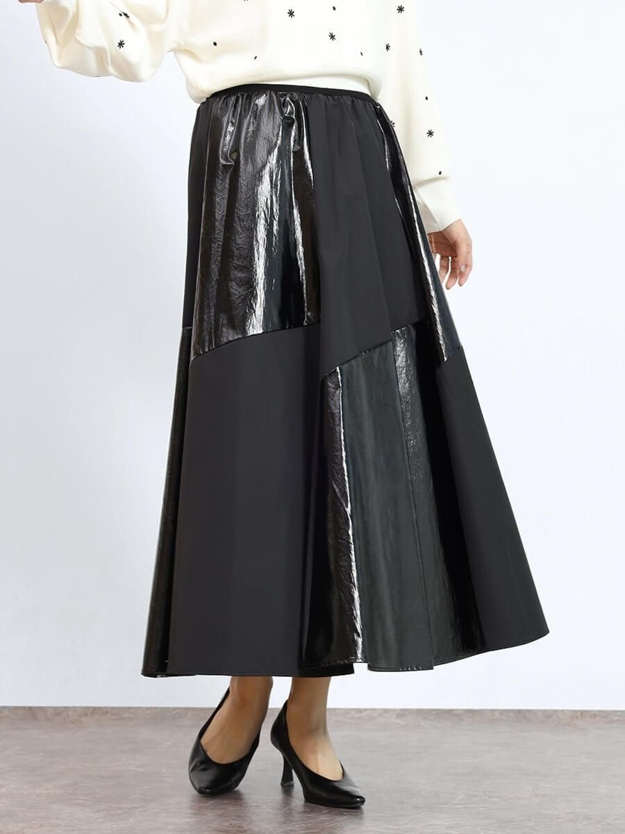 【ヴァン/Vin】の異素材切り替えフレアスカート インテリア・キッズ・メンズ・レディースファッション・服の通販 founy(ファニー) 　ファッション　Fashion　レディースファッション　Fashion for Women　スカート　Skirts　Aライン・フレアスカート　A-Line & Flared Skirts　パッチワーク　Patchwork, Mixed Fabric　フェミニン　Feminine, Girly　フレア　Flare, Flared　ブラック|ID: prp329100004519115 ipo3291000000032655813
