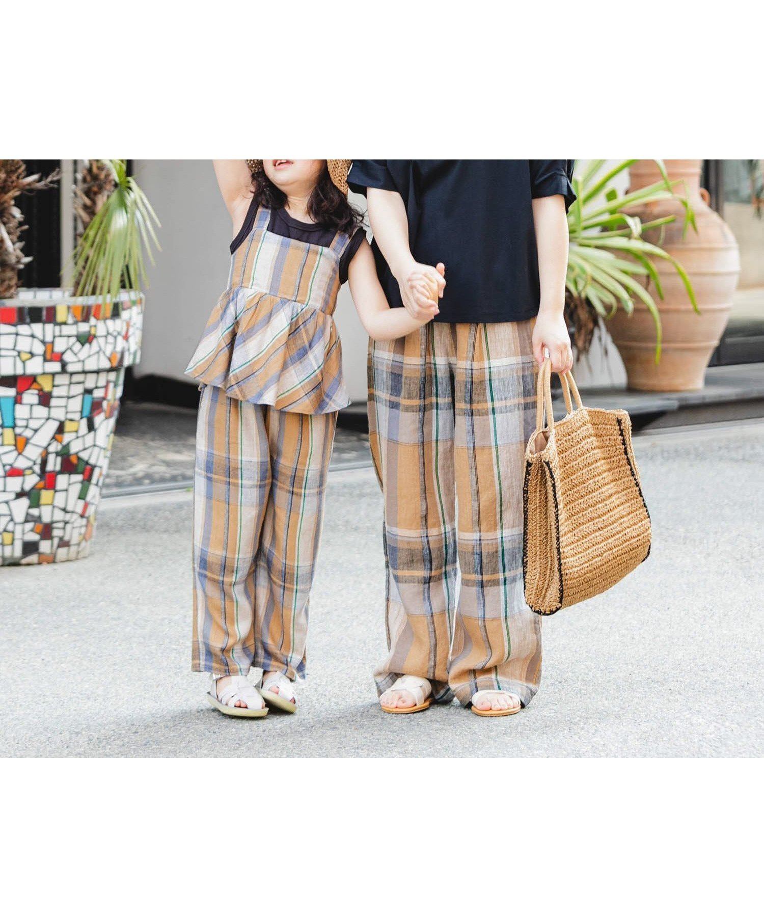 【アーバンリサーチ ドアーズ/URBAN RESEARCH DOORS / KIDS】の『セットアップ対応/親子リンク』レーヨンリネンイージーパンツ(KIDS) 人気、トレンドファッション・服の通販 founy(ファニー) 　ファッション　Fashion　キッズファッション　KIDS　ボトムス　Bottoms/Kids　2025年　2025　2025春夏・S/S　Ss,Spring/Summer,2025　ストレート　Straight　セットアップ　Set Up　ビスチェ　Bustier　リネン　Linen　夏　Summer　S/S・春夏　Ss・Spring/Summer　 other-1|ID: prp329100004519290 ipo3291000000031946777