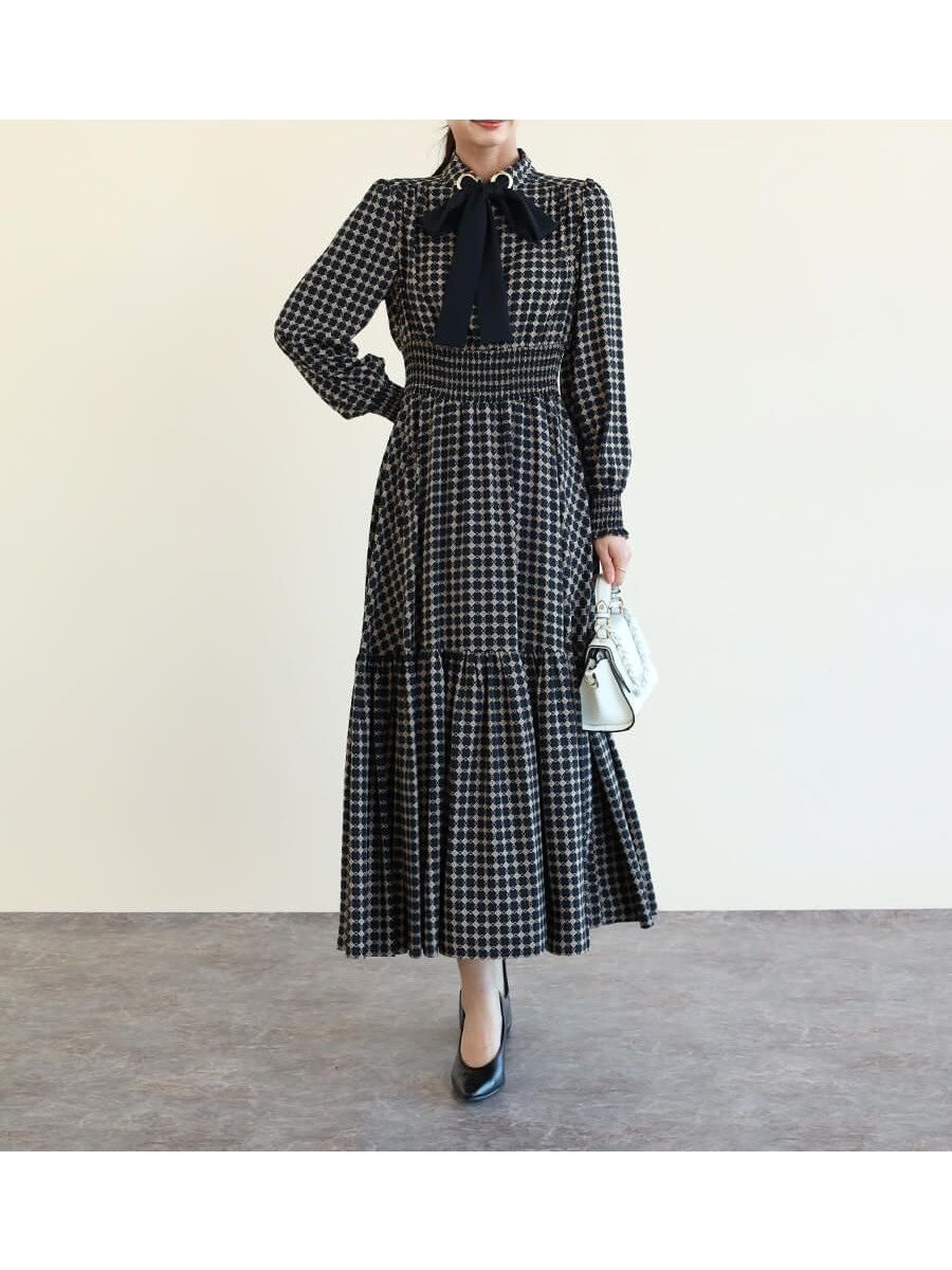 【ヴァン/Vin】のフロントリボンギャザーフレアワンピース 人気、トレンドファッション・服の通販 founy(ファニー) 　ファッション　Fashion　レディースファッション　WOMEN　ワンピース　Dress　なめらか　Smooth　インナー　Inner　ギャザー　Gather　シャーリング　Shirring　 other-1|ID: prp329100004519832 ipo3291000000032299092