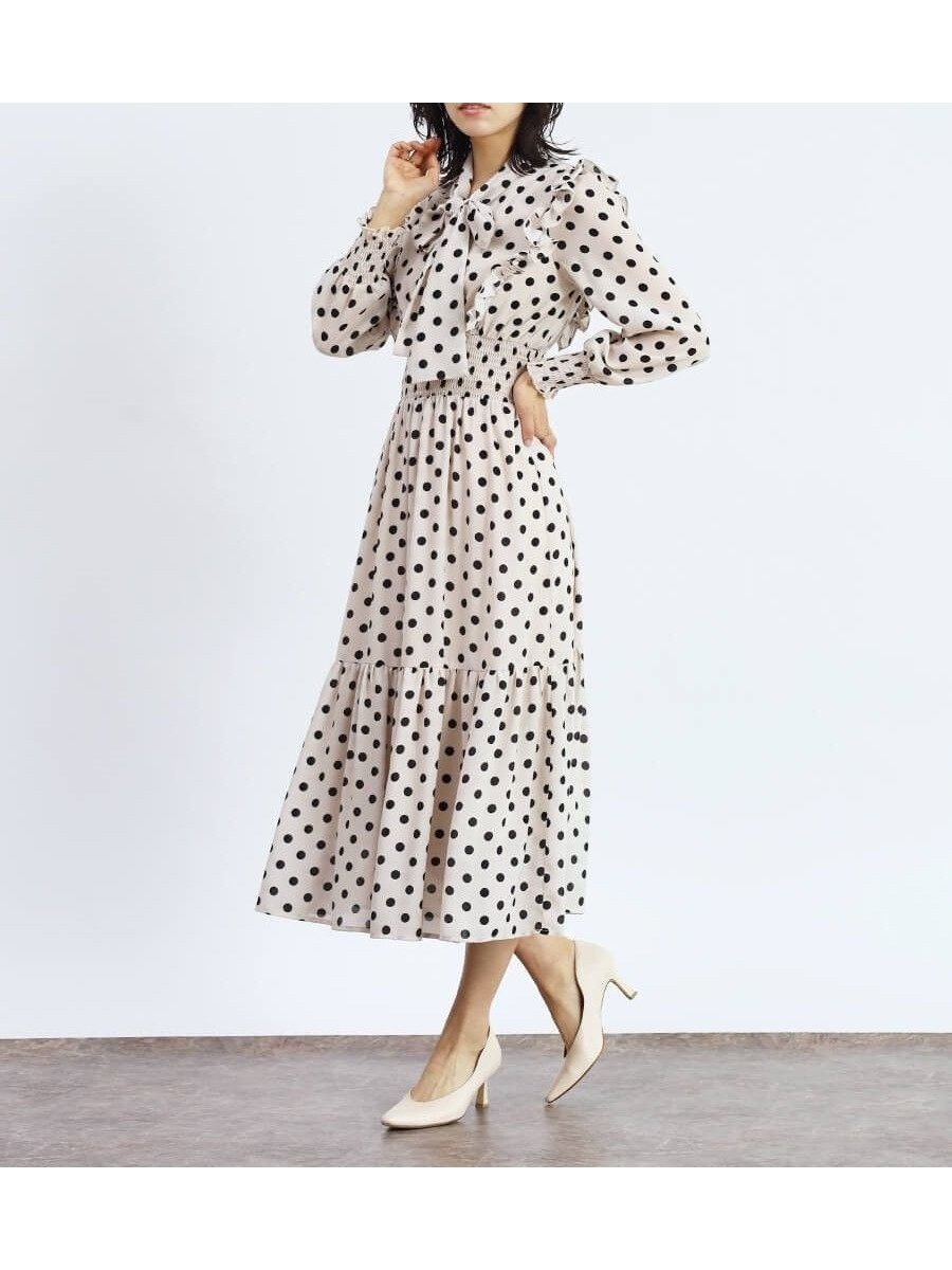 【ヴァン/Vin】のドットフレアワンピース インテリア・キッズ・メンズ・レディースファッション・服の通販 founy(ファニー) 　ファッション　Fashion　レディースファッション　WOMEN　ワンピース　Dress　シャーリング　Shirring　トレンド　Trend　ドット　Dot　フェミニン　Feminine　フリル　Frills　フロント　Front　リボン　Ribbon　アイボリー|ID: prp329100004519834 ipo3291000000032299137