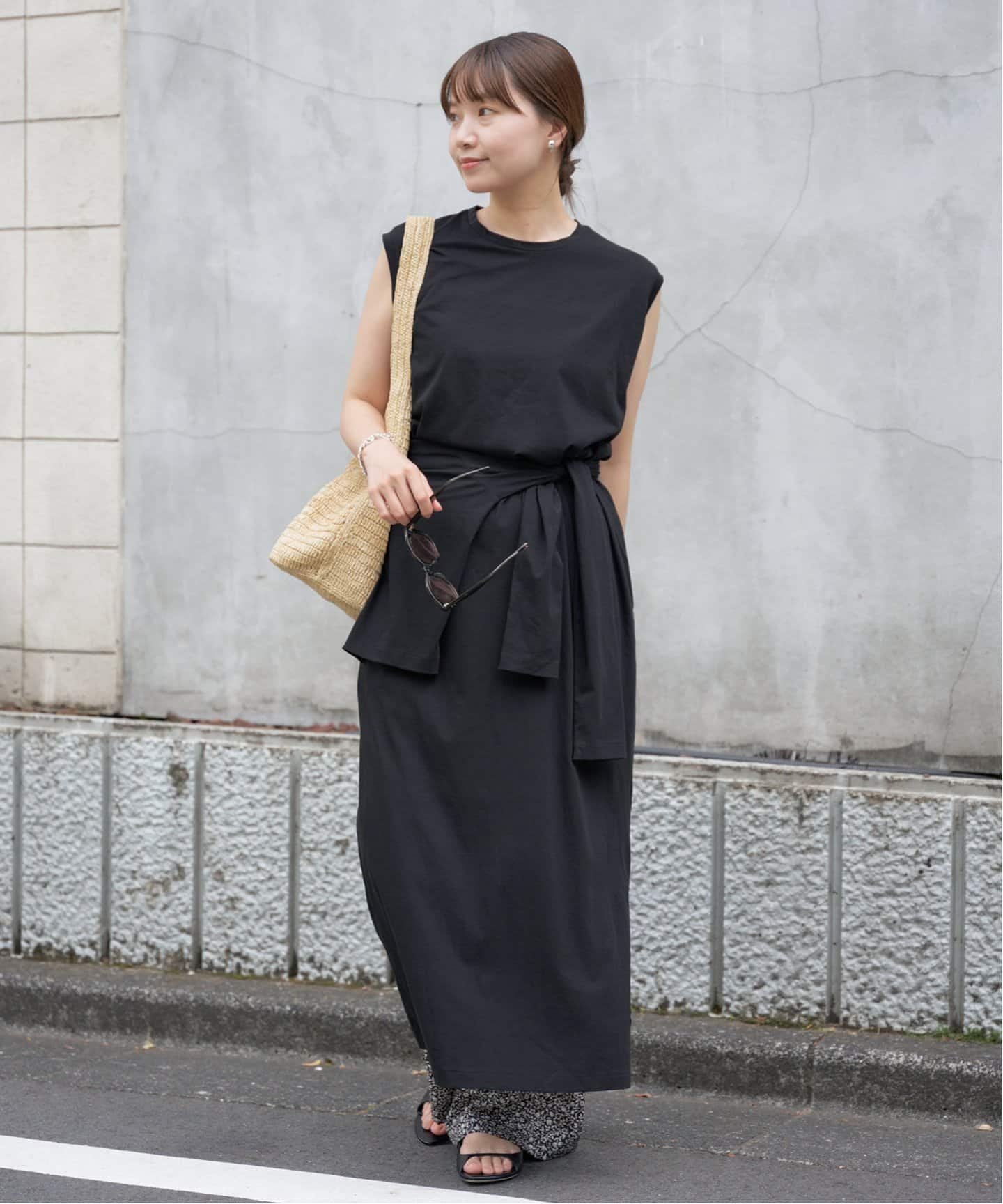 【イエナ/IENA】のハイゲージノースリーブワンピース 人気、トレンドファッション・服の通販 founy(ファニー) 　ファッション　Fashion　レディースファッション　WOMEN　ワンピース　Dress　2025年　2025　2025春夏・S/S　Ss,Spring/Summer,2025　おすすめ　Recommend　アンサンブル　Ensemble　カーディガン　Cardigan　ジャージー　Jersey　スリット　Slit　バランス　Balance　リラックス　Relax　エレガント 上品　Elegant　 other-1|ID: prp329100004520451 ipo3291000000031963584
