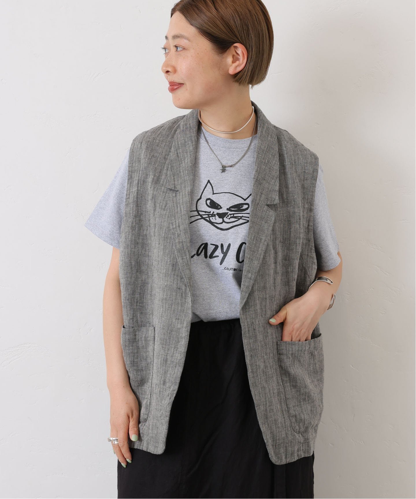 【その他のブランド/Other】のリネンヘリン ガウンベスト インテリア・キッズ・メンズ・レディースファッション・服の通販 founy(ファニー) 　ファッション　Fashion　レディースファッション　WOMEN　アウター　Coat Outerwear　トップス・カットソー　Tops/Tshirt　ベスト/ジレ　Gilets/Vests　2025年　2025　2025春夏・S/S　Ss,Spring/Summer,2025　ガウン　Gown　パッチ　Patch　ヘリンボーン　Herringbone　ベスト　Vest　ポケット　Pocket　リネン　Linen　グレーA|ID: prp329100004522090 ipo3291000000031985516