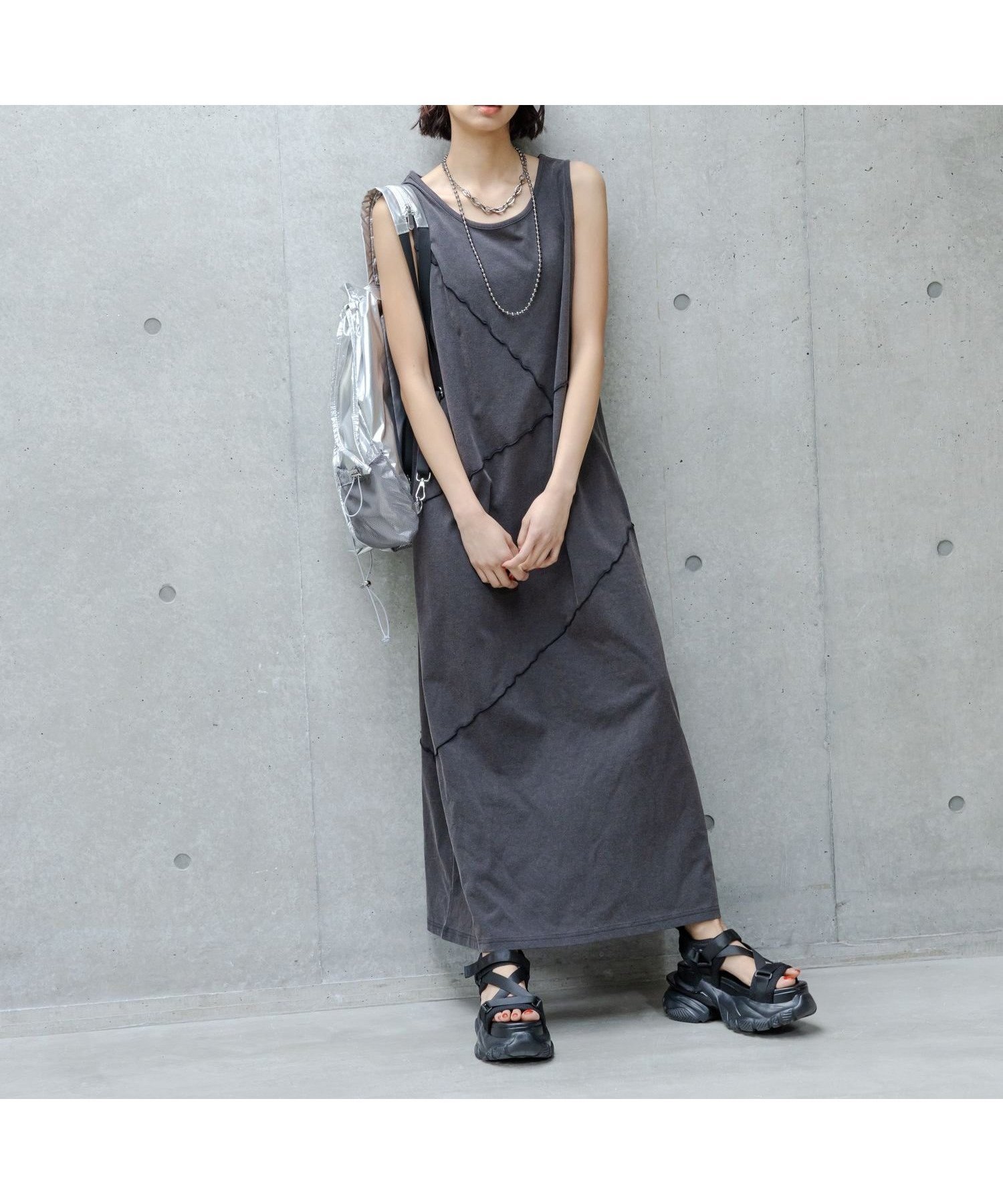 【ページボーイ/PAGEBOY】の【選べる2サイズ】サンドヴィンテージキリカエワンピース 人気、トレンドファッション・服の通販 founy(ファニー) 　ファッション　Fashion　レディースファッション　WOMEN　ワンピース　Dress　おすすめ　Recommend　ノースリーブ　No Sleeve　リラックス　Relax　ロング　Long　ヴィンテージ　Vintage　切替　Switching　夏　Summer　 other-1|ID: prp329100004522442 ipo3291000000031989752