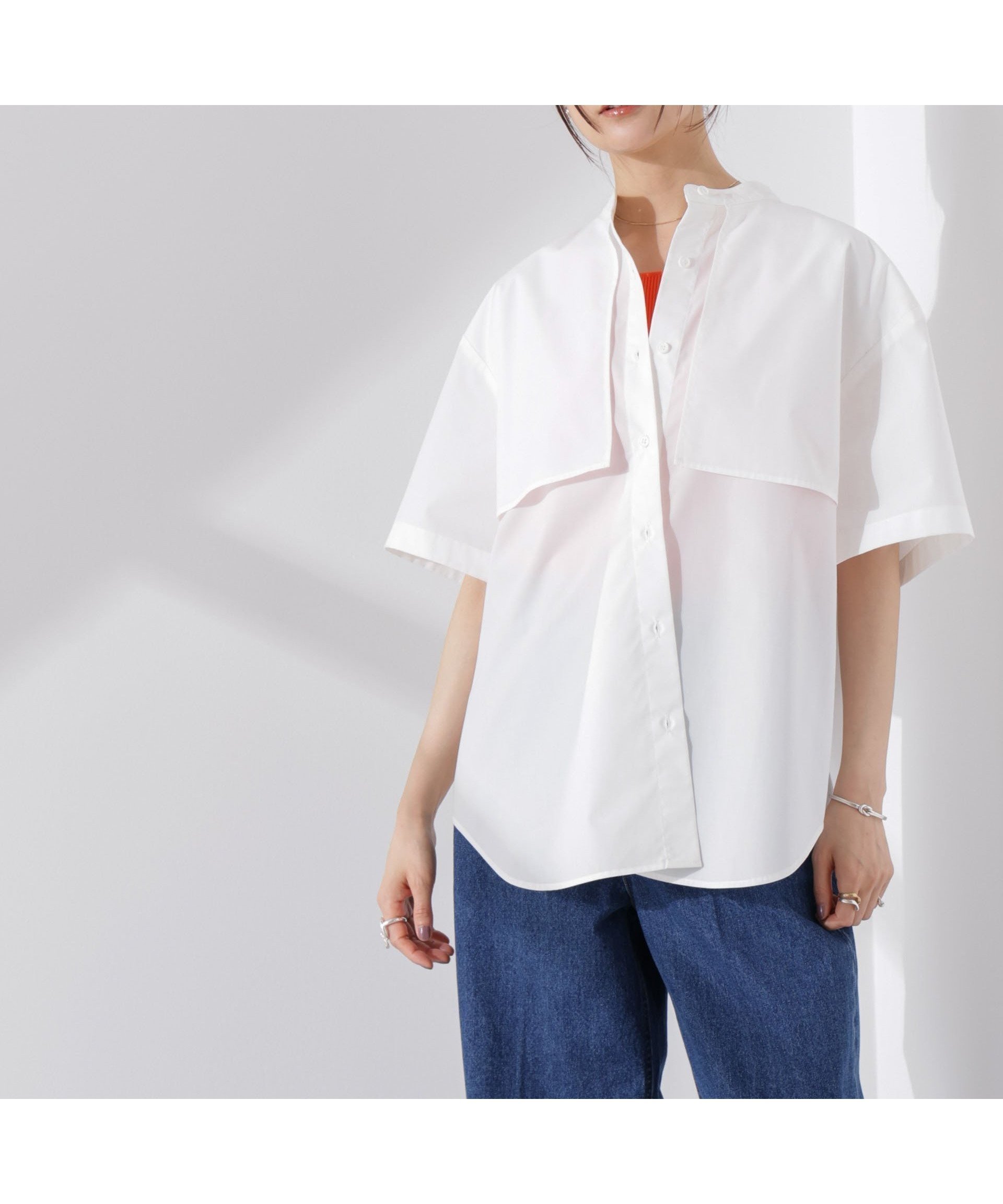 【ナノ ユニバース/nano universe】のケープディティール半袖シャツ インテリア・キッズ・メンズ・レディースファッション・服の通販 founy(ファニー) 　ファッション　Fashion　レディースファッション　WOMEN　トップス・カットソー　Tops/Tshirt　シャツ/ブラウス　Shirts/Blouses　シンプル　Simple　スタンド　Stand　タイトスカート　Tight Skirt　トレンド　Trend　フェミニン　Feminine　半袖　Short Sleeve　羽織　Haori　ワイド　Wide　おすすめ　Recommend　エレガント 上品　Elegant　2025年　2025　2025春夏・S/S　Ss,Spring/Summer,2025　ホワイト|ID: prp329100004522453 ipo3291000000031989855
