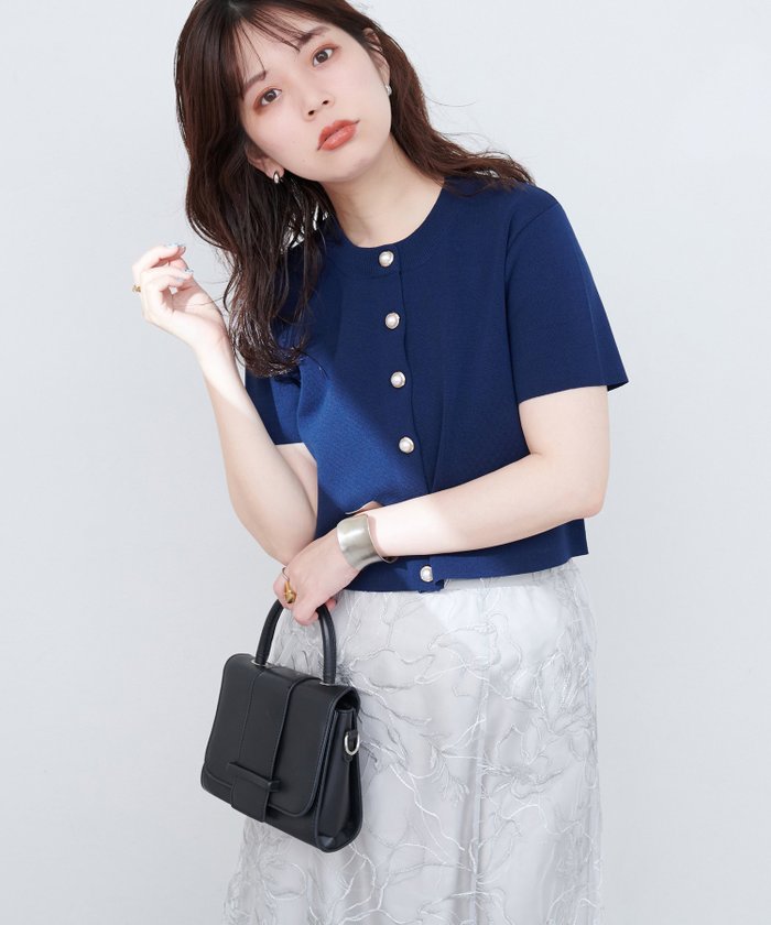 【ナチュラルクチュール/natural couture】の【WEB限定】ミラノリブデザイン釦半袖カーディガン インテリア・キッズ・メンズ・レディースファッション・服の通販 founy(ファニー) https://founy.com/ ファッション Fashion レディースファッション WOMEN トップス・カットソー Tops/Tshirt カーディガン Cardigans 2025年 2025 2025春夏・S/S Ss,Spring/Summer,2025 カーディガン Cardigan コンパクト Compact シフォン Chiffon シューズ Shoes シンプル Simple スニーカー Sneakers タイトスカート Tight Skirt ダウン Down デニム Denim パール Pearl フェミニン Feminine フラット Flat フレア Flare リラックス Relax ワイド Wide エレガント 上品 Elegant 半袖 Short Sleeve |ID: prp329100004522544 ipo3291000000031990598