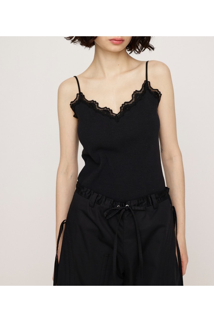 【スライ/SLY】のLACE DOCKING キャミソール インテリア・キッズ・メンズ・レディースファッション・服の通販 founy(ファニー) 　ファッション　Fashion　レディースファッション　WOMEN　トップス・カットソー　Tops/Tshirt　キャミソール / ノースリーブ　No Sleeves　おすすめ　Recommend　インナー　Inner　キャミソール　Camisole　チェック　Check　デニム　Denim　トレンド　Trend　ドッキング　Docking　ボトム　Bottom　ミニスカート　Mini Skirt　レース　Race　無地　Plain Color　BLK|ID: prp329100004522587 ipo3291000000031990969