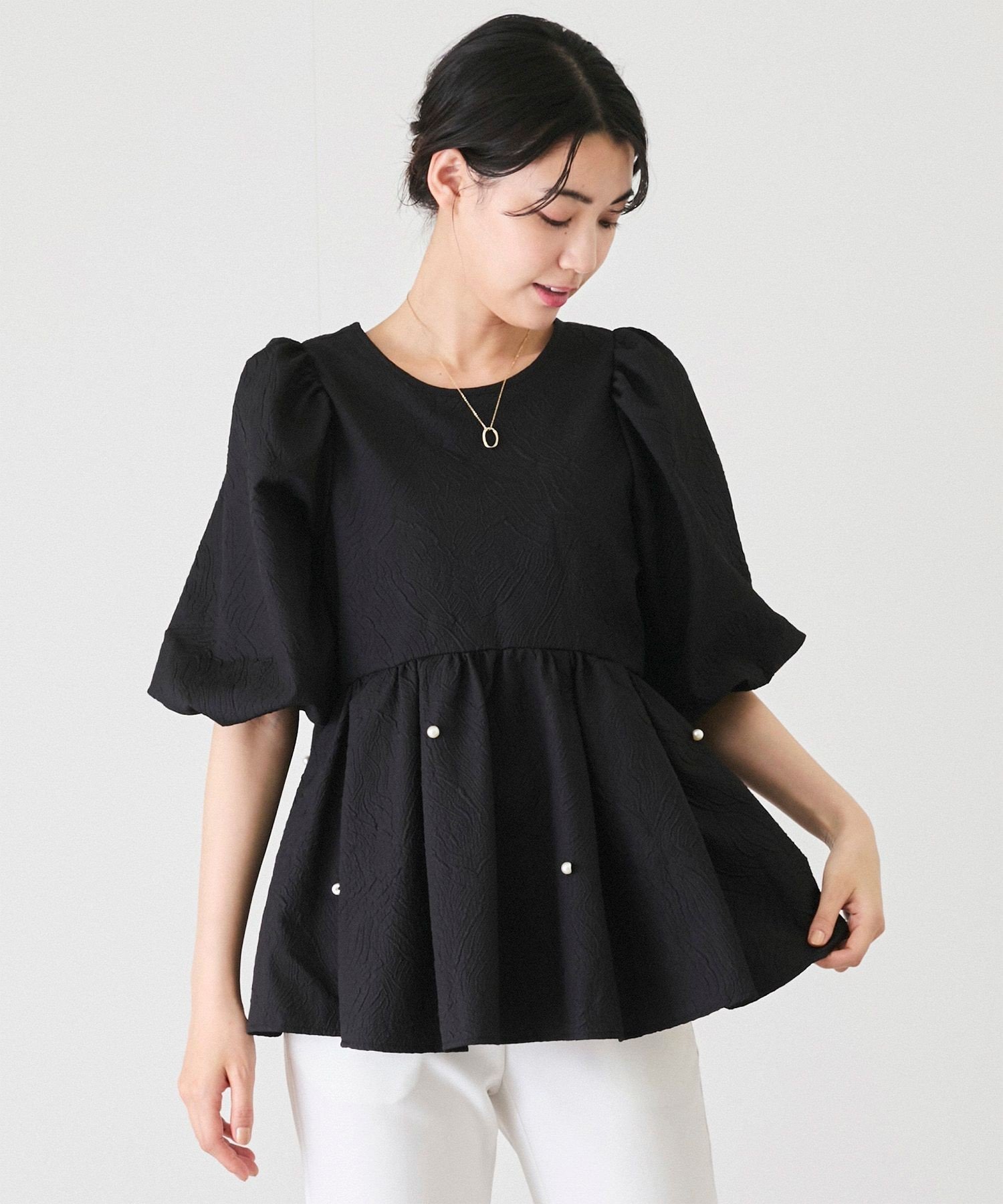 【ジャイロ/JAYRO】のパール装飾ペプラムブラウス インテリア・キッズ・メンズ・レディースファッション・服の通販 founy(ファニー) 　ファッション　Fashion　レディースファッション　WOMEN　トップス・カットソー　Tops/Tshirt　シャツ/ブラウス　Shirts/Blouses　おすすめ　Recommend　シンプル　Simple　デニム　Denim　パール　Pearl　ペプラム　Peplum　ペンシル　Pencil　ボトム　Bottom　ポケット　Pocket　ランダム　Random　リボン　Ribbon　夏　Summer　春　Spring　S/S・春夏　Ss・Spring/Summer　ブラック(01)|ID: prp329100004522594 ipo3291000000031991098