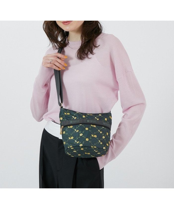 【レスポートサック/LeSportsac】の【公式】レスポートサック ショルダーバッグ 1237HC10 LeSportsac インテリア・キッズ・メンズ・レディースファッション・服の通販 founy(ファニー) https://founy.com/ ファッション Fashion レディースファッション WOMEN スポーツウェア Sportswear スポーツ バッグ/ポーチ Sports Bag/Pouch おすすめ Recommend アウトドア Outdoor スマート Smart バケツ Bucket フラワー Flower プリント Print ポケット Pocket ポーチ Pouch 旅行 Travel 財布 Wallet |ID: prp329100004522641 ipo3291000000031991591