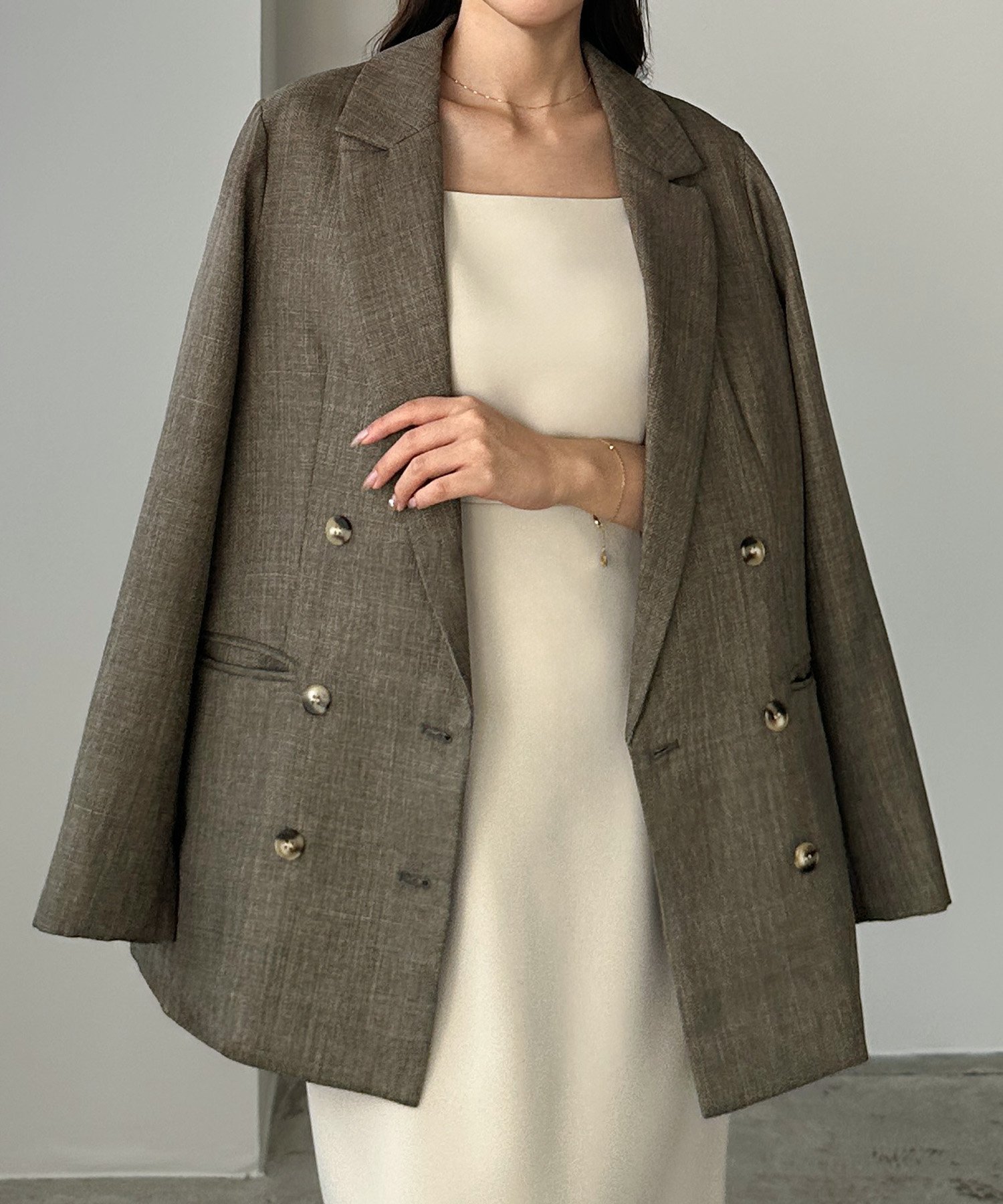 【ジュノア/JUNOAH】のルエレ リネンライクシャツジャケット インテリア・キッズ・メンズ・レディースファッション・服の通販 founy(ファニー) 　ファッション　Fashion　レディースファッション　WOMEN　アウター　Coat Outerwear　ジャケット　Jackets　グレージュ|ID: prp329100004522644 ipo3291000000031991630