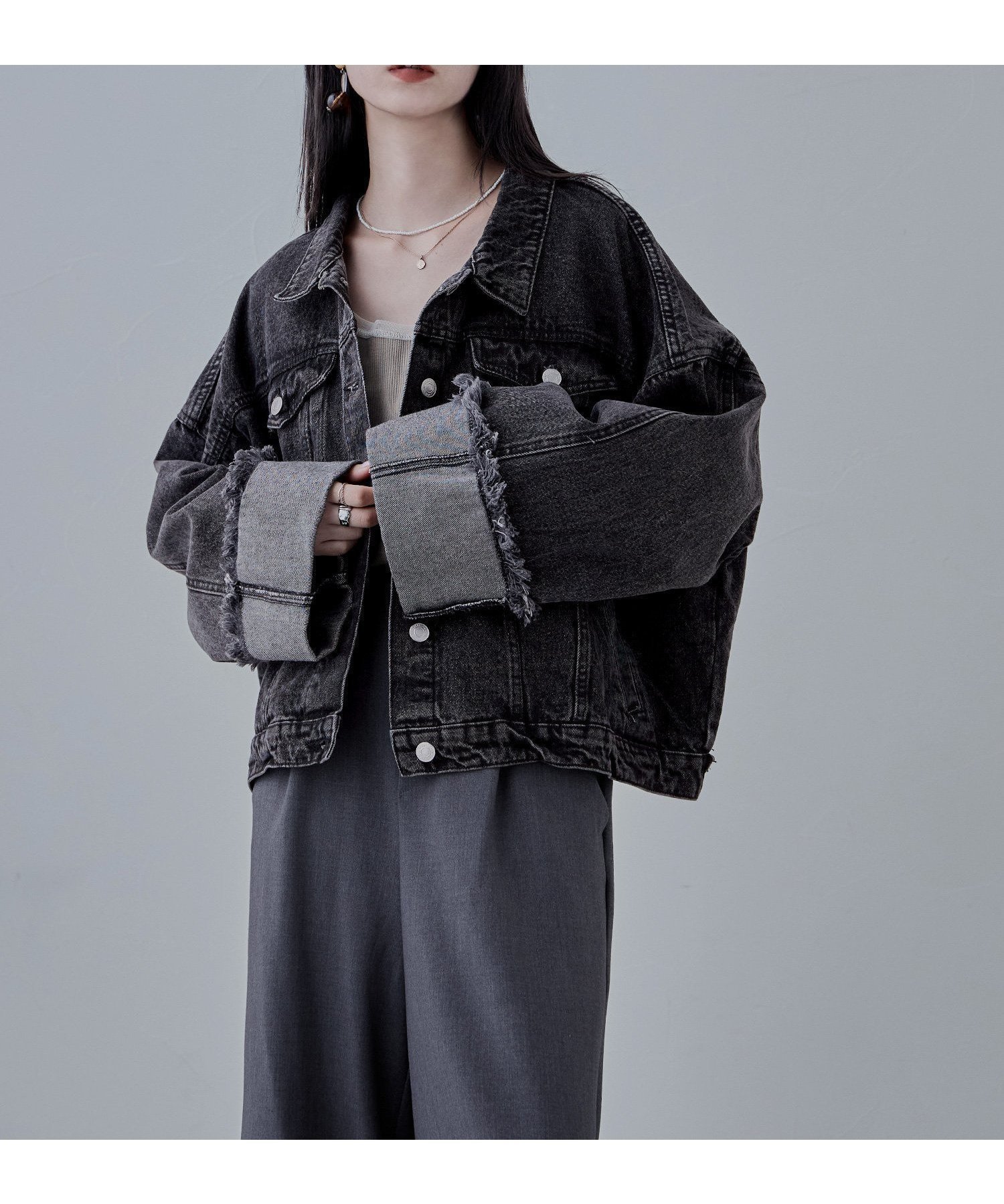 【その他のブランド/Other】のワイドスリーブデニムジャケット インテリア・キッズ・メンズ・レディースファッション・服の通販 founy(ファニー) 　ファッション　Fashion　レディースファッション　WOMEN　アウター　Coat Outerwear　ジャケット　Jackets　デニムジャケット　Denim Jackets　カットオフ　Cut Off　ショルダー　Shoulder　ショート　Short　スリーブ　Sleeve　トレンド　Trend　ドロップ　Drop　バランス　Balance　ポケット　Pocket　ワイド　Wide　ブラック|ID: prp329100004522647 ipo3291000000031991652