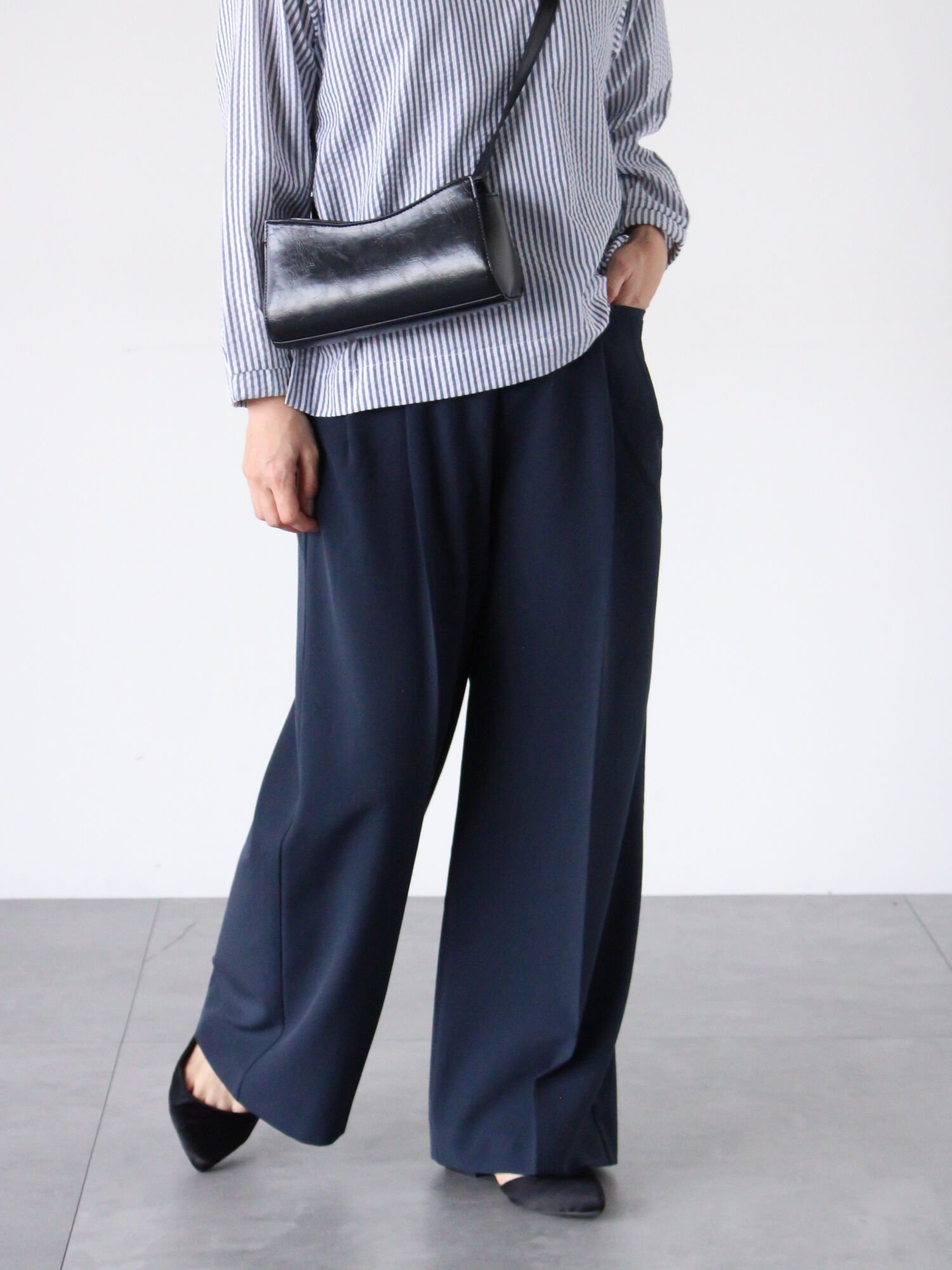 【テチチ/Te chichi】のタックワイドパンツ《2025spring catalog item》 インテリア・キッズ・メンズ・レディースファッション・服の通販 founy(ファニー) 　ファッション　Fashion　レディースファッション　WOMEN　パンツ　Pants　2025年　2025　2025春夏・S/S　Ss,Spring/Summer,2025　ポケット　Pocket　リラックス　Relax　ワイド　Wide　ネイビー|ID: prp329100004522907 ipo3291000000031993509